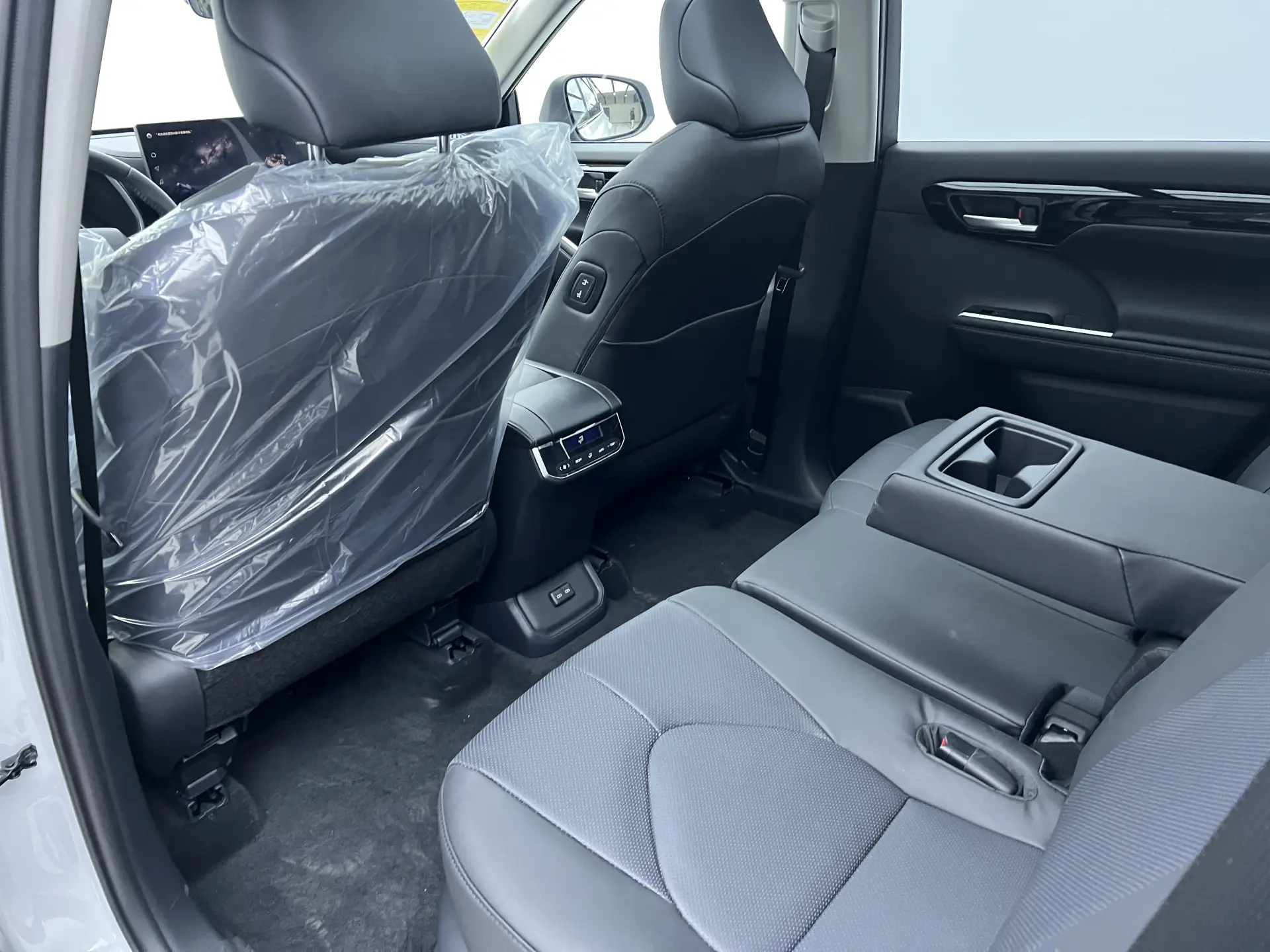Toyota Highlander, 2026 14