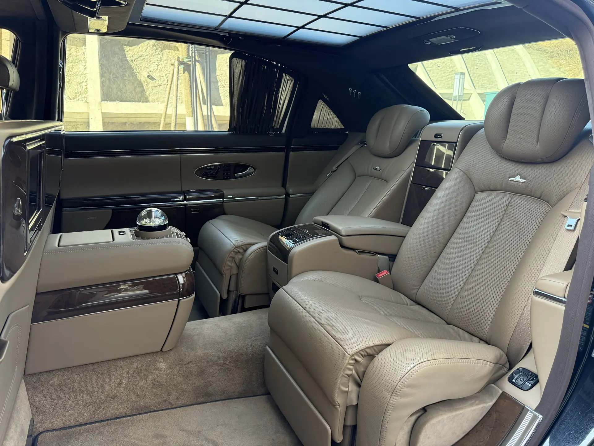 Maybach 62S, 2013 9