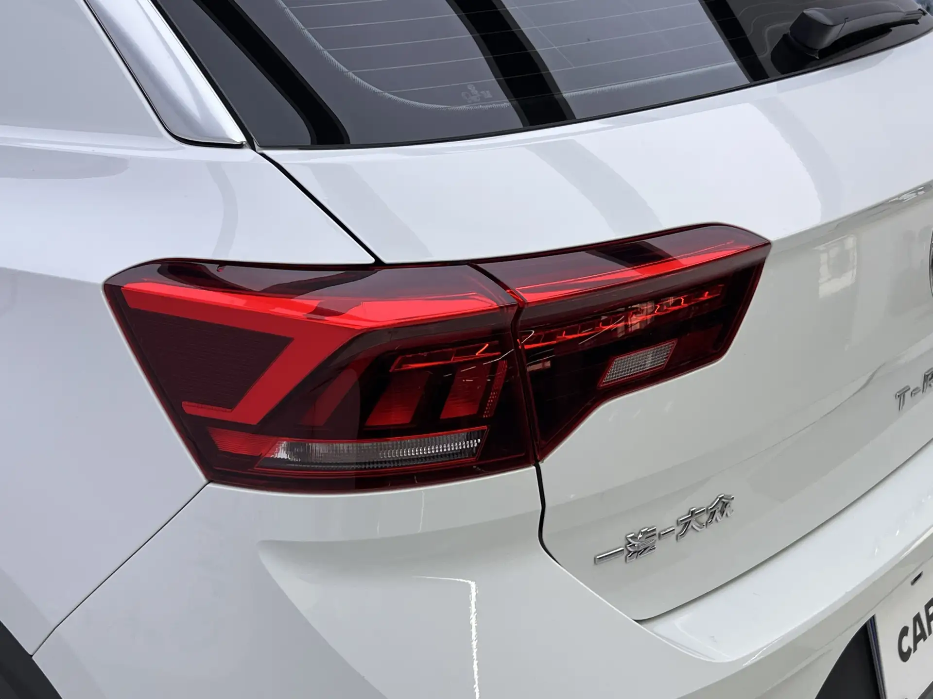 Volkswagen T-ROC, 2022 9