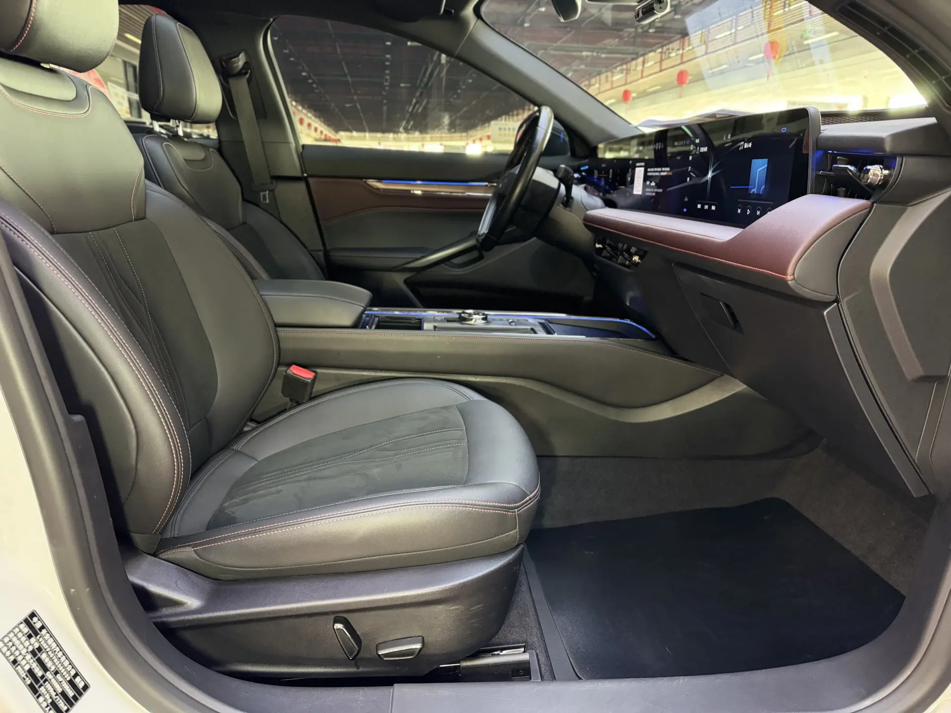 Ford Mondeo, 2023 18
