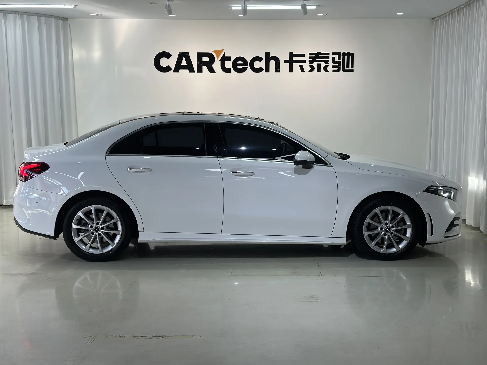 Mercedes-Benz A 200 L, 2019 4
