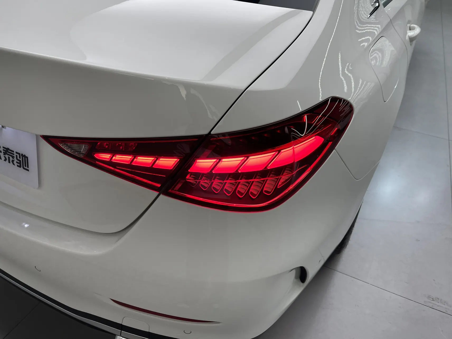 Mercedes-Benz C 200 L, 2024 9