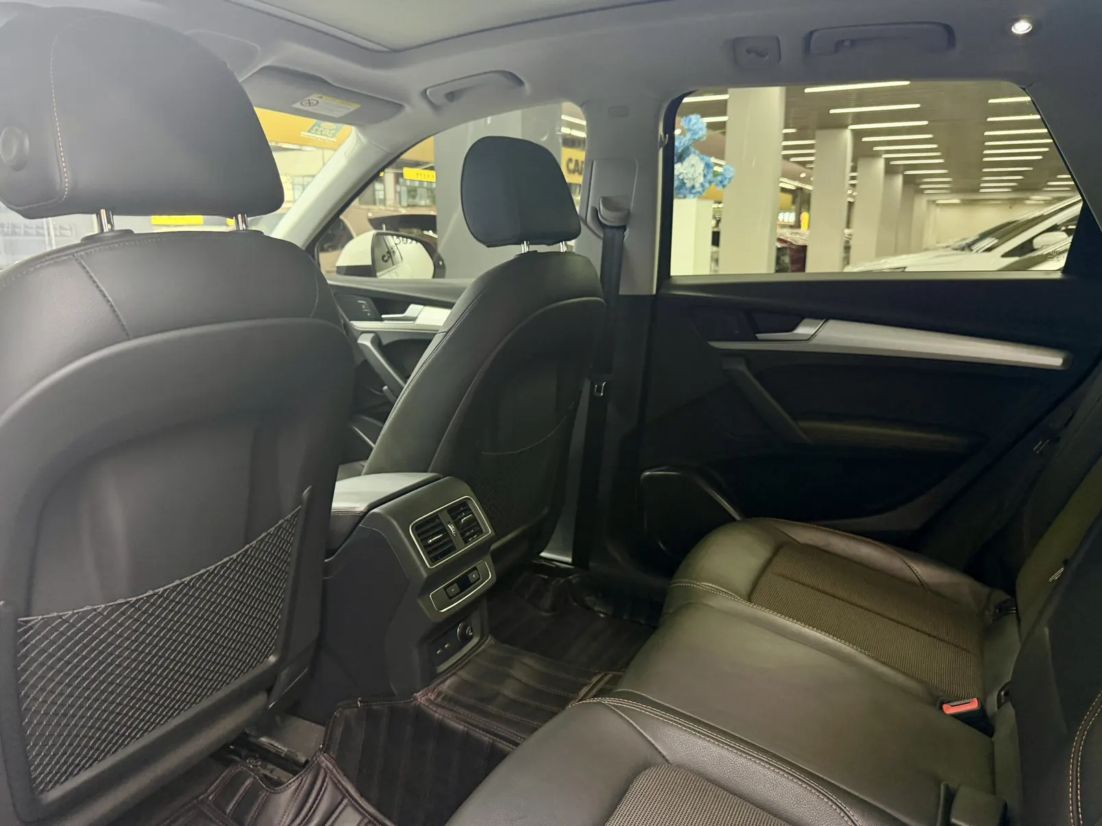 Audi Q5L 40 TFSI, 2020 10