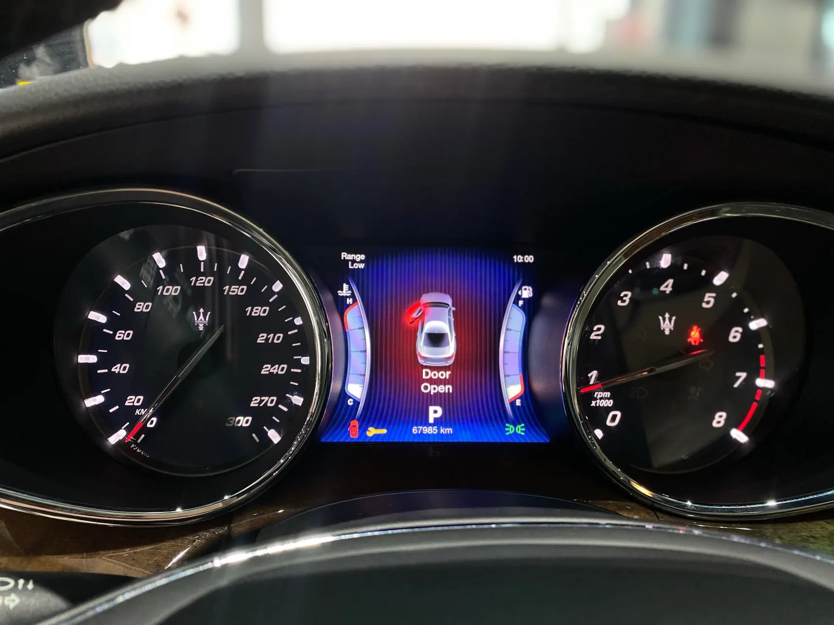 Maserati Levante, 2018 9
