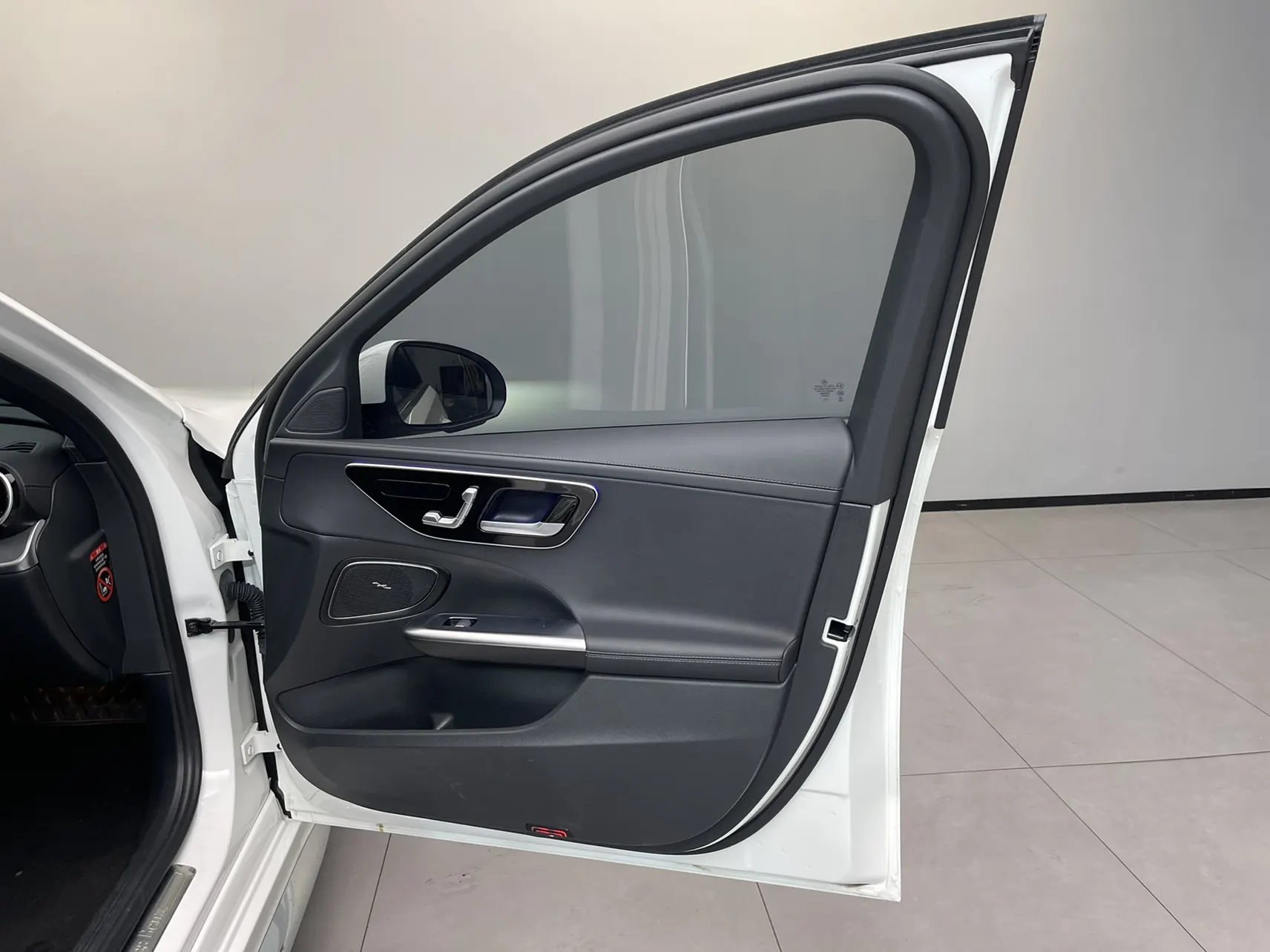 Mercedes-Benz C 200 L, 2024 12
