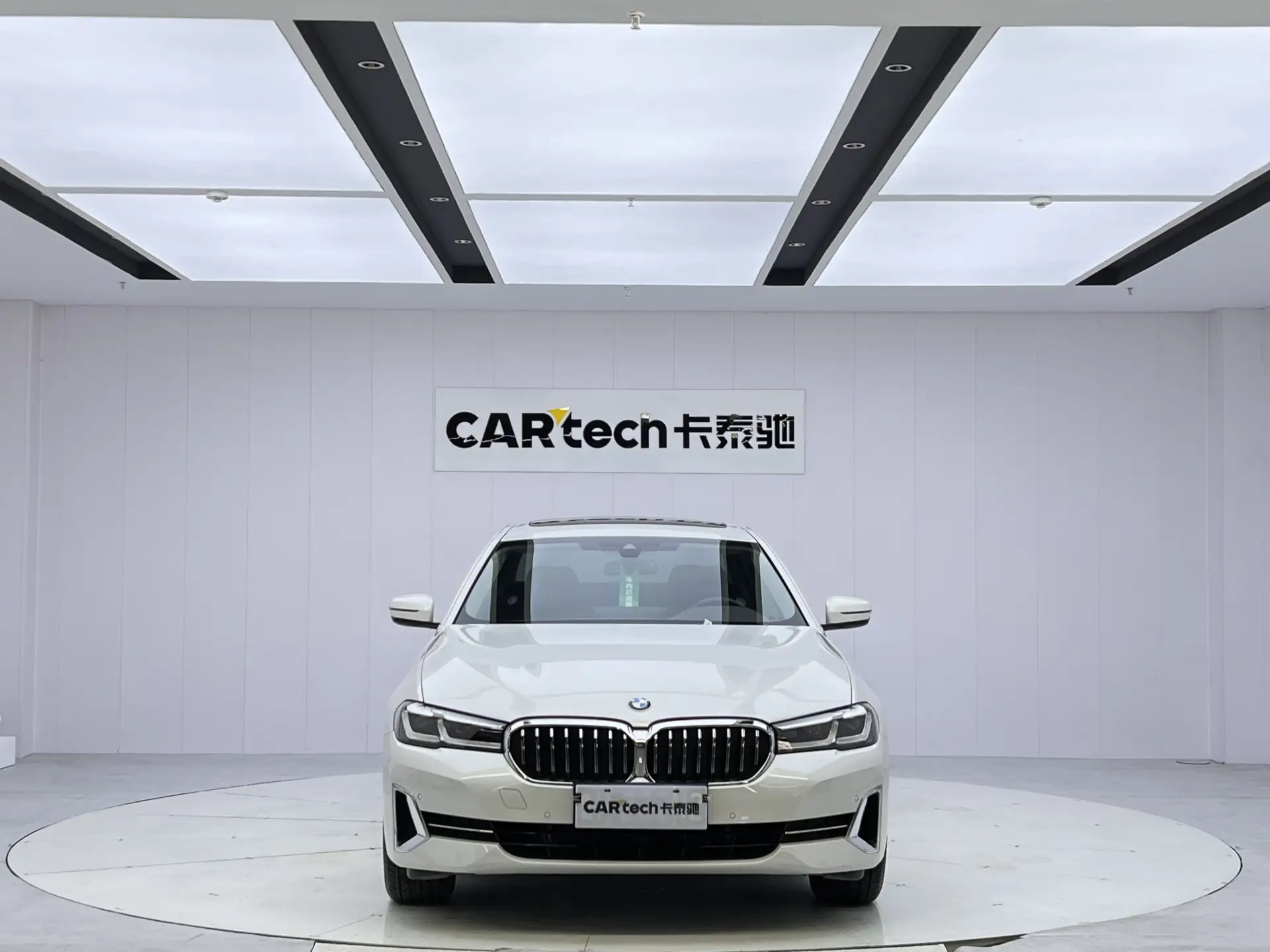 BMW 530Li, 2022 3