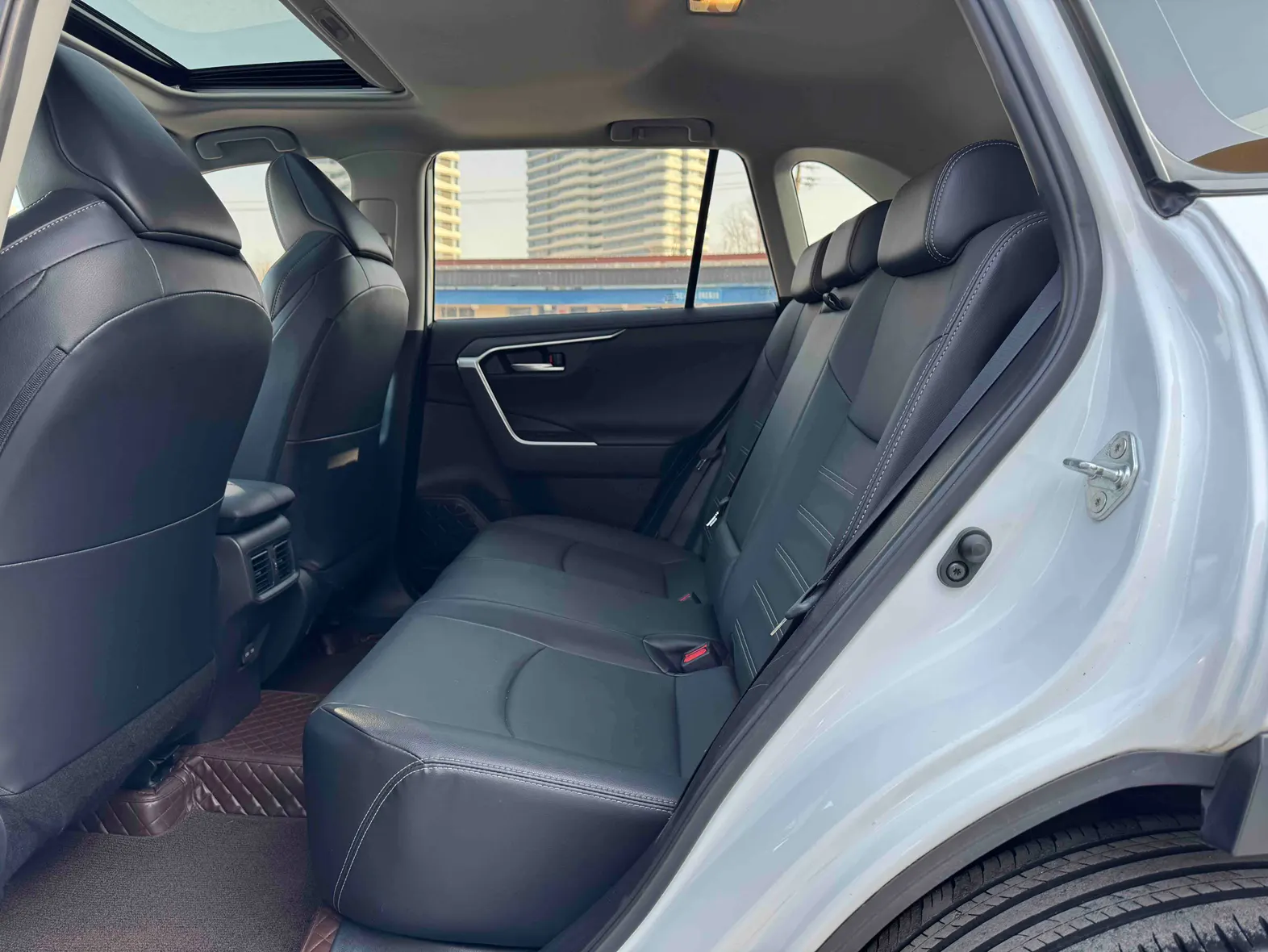 Toyota Wildlander, 2022 20