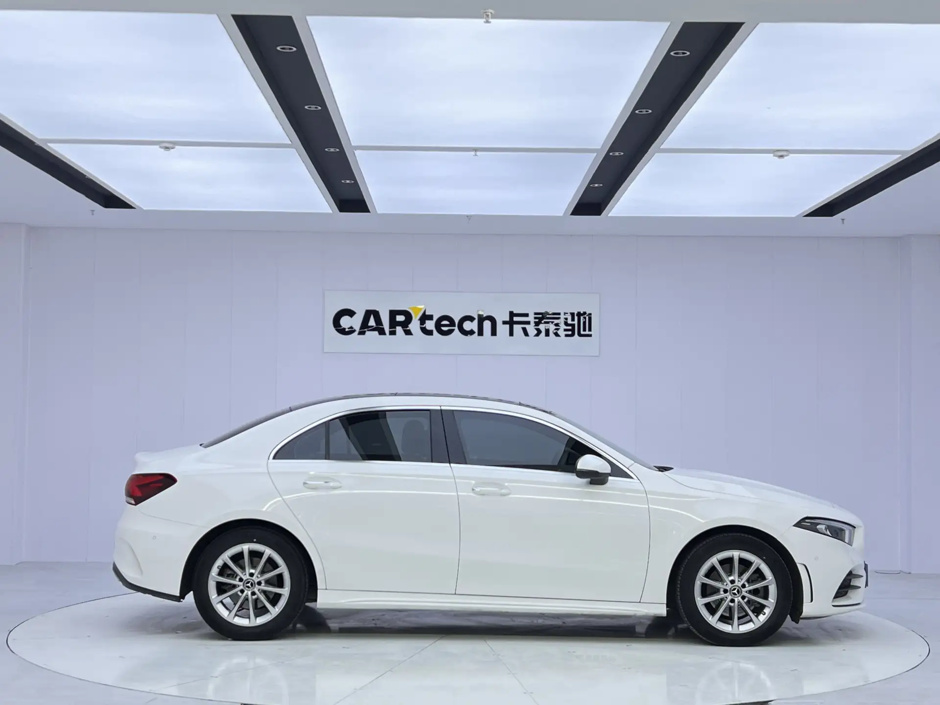Mercedes-Benz A 200 L, 2022 4