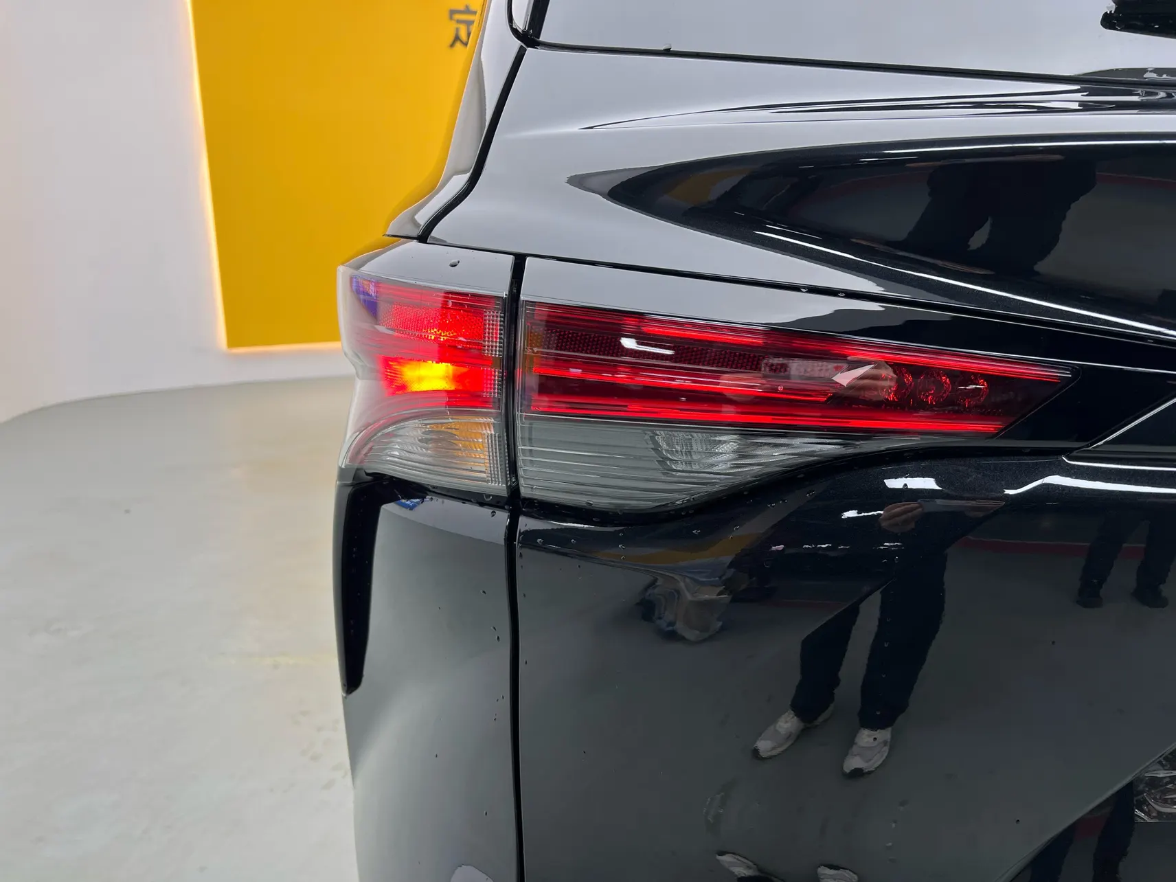 Toyota Granvia, 2024 9