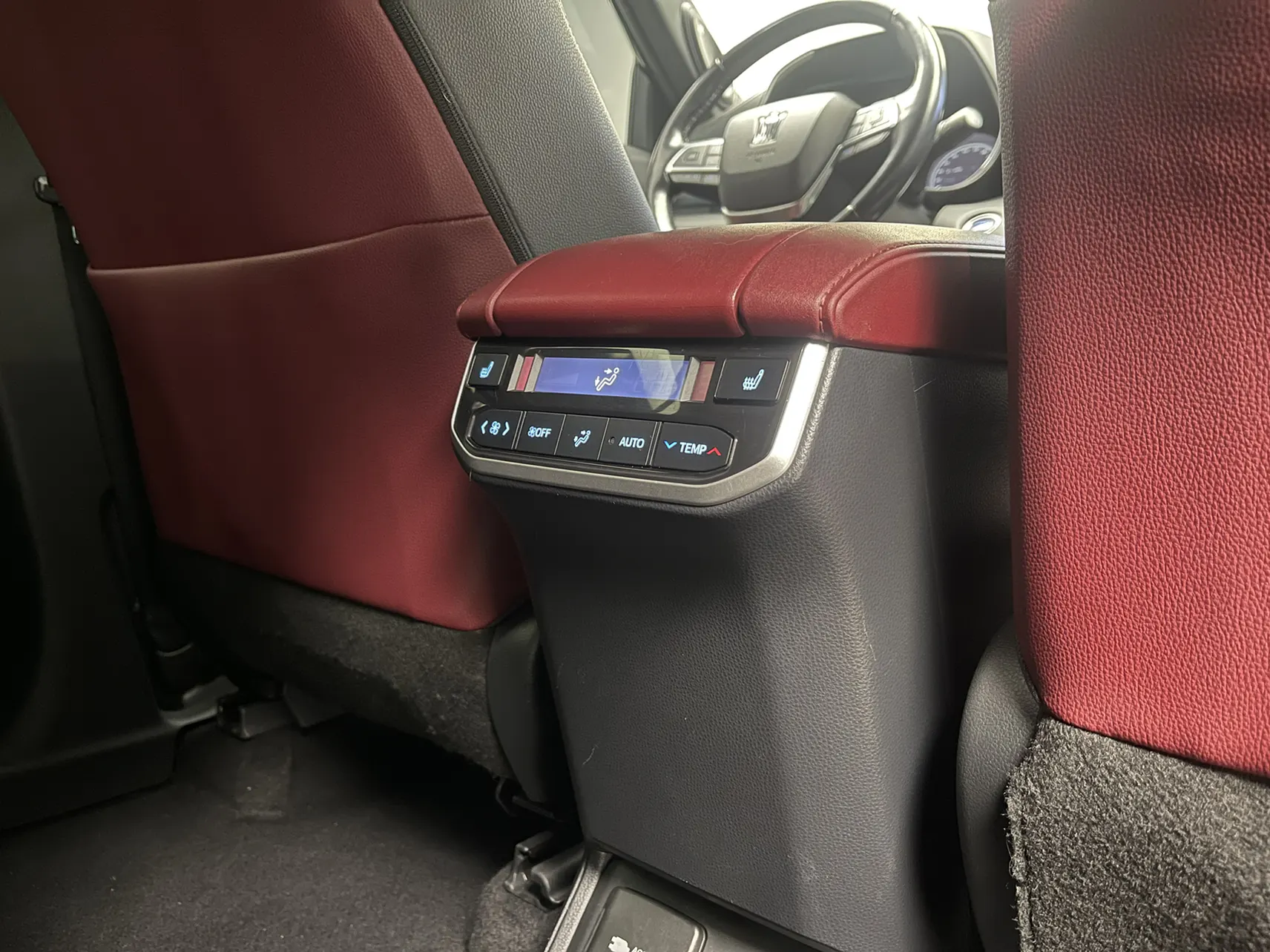 Toyota Crown, 2021 30