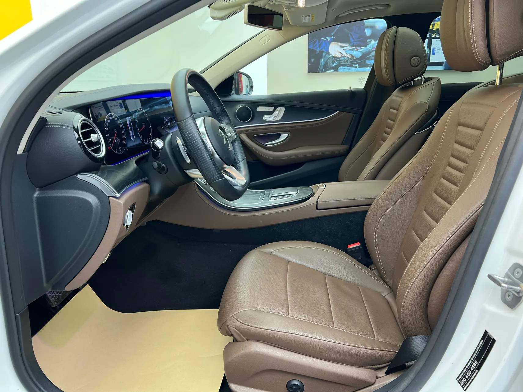 Mercedes-Benz E 300 L, 2019 19