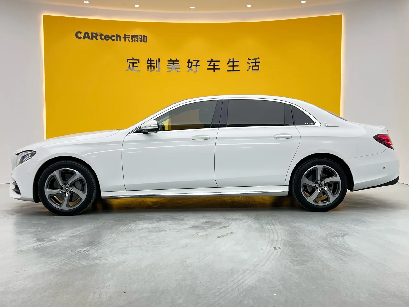 Mercedes-Benz E 300 L, 2019 7