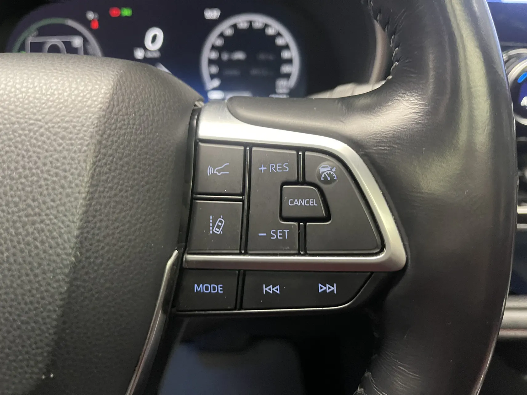 Toyota Crown, 2021 28