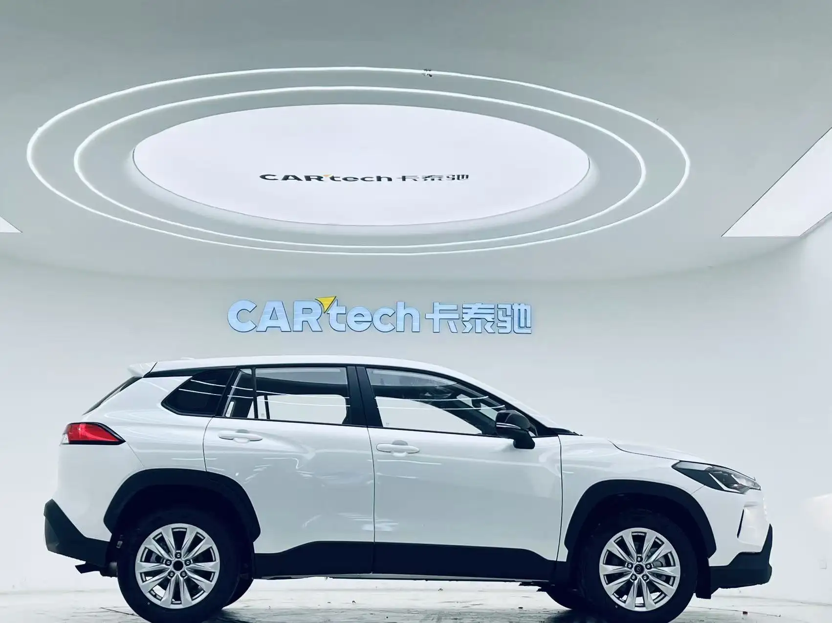 Toyota Corolla, 2025 4