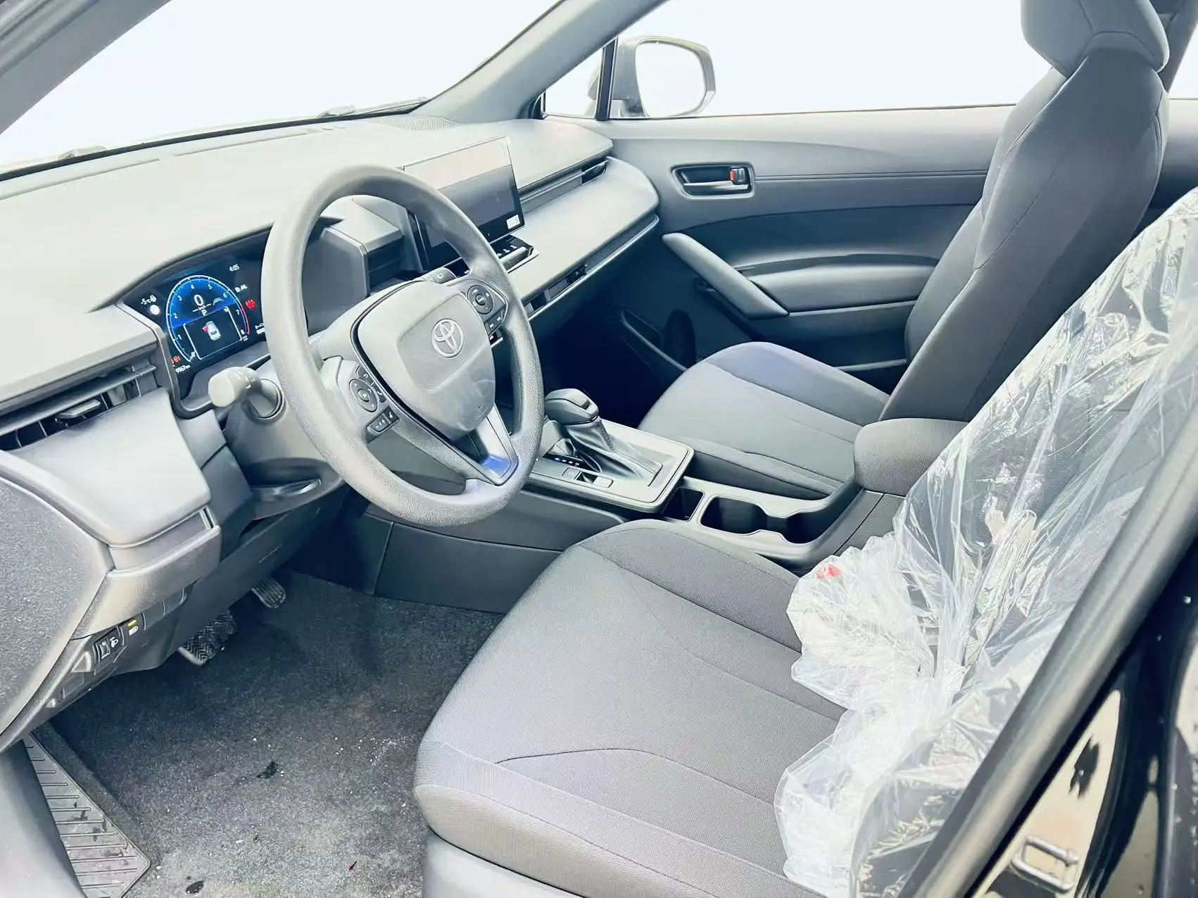 Toyota Corolla, 2025 11