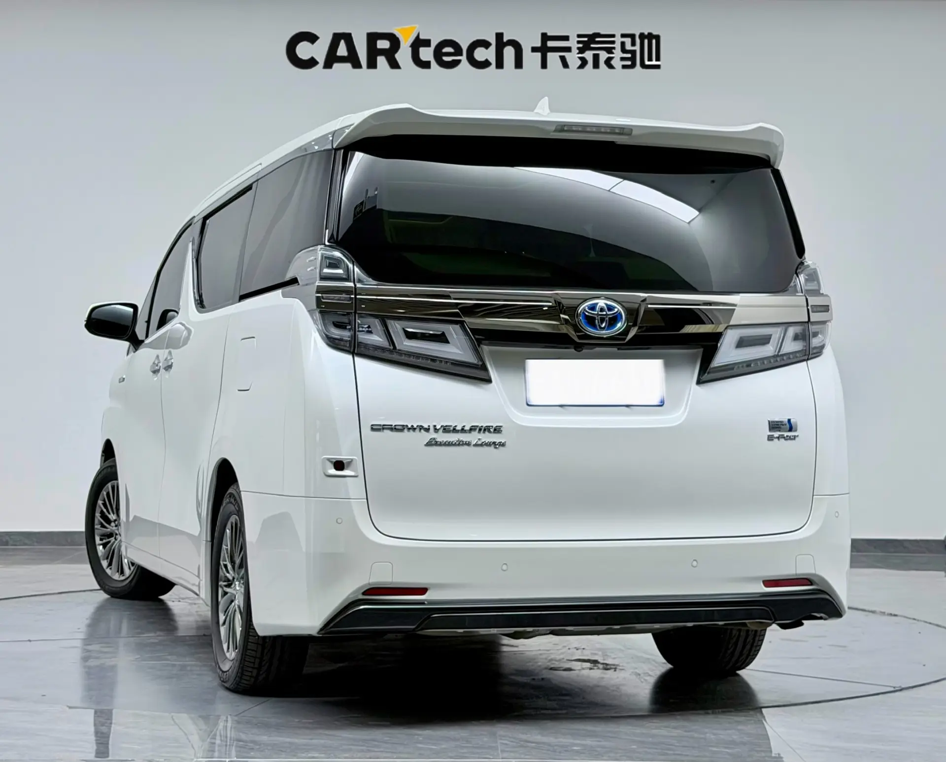 Toyota Alphard, 2022 7