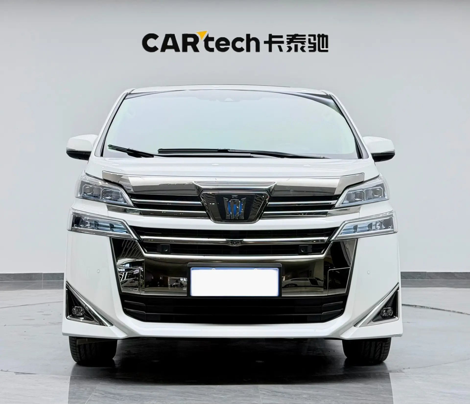 Toyota Alphard, 2022 2