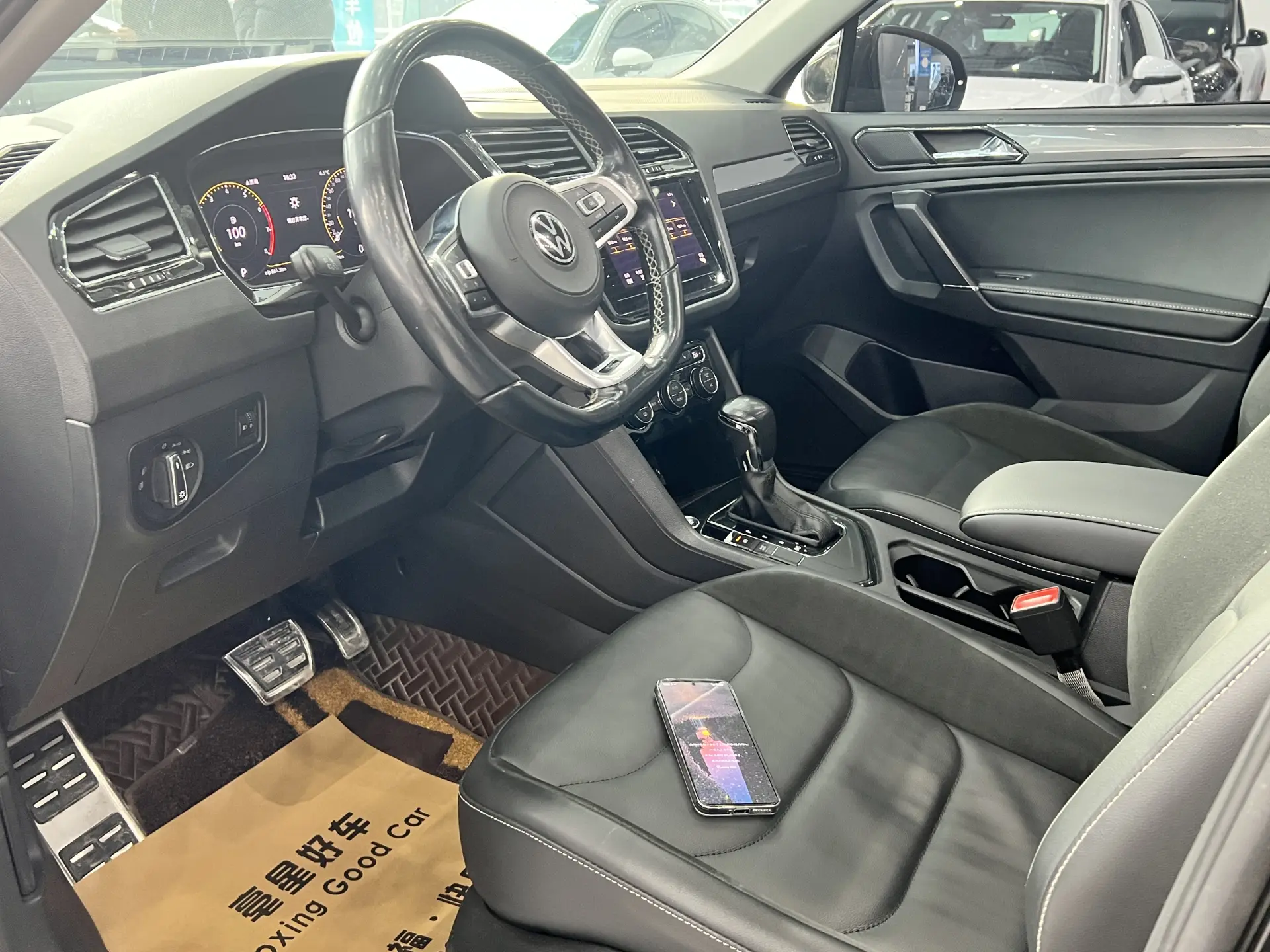 Volkswagen Tiguan L, 2021 4