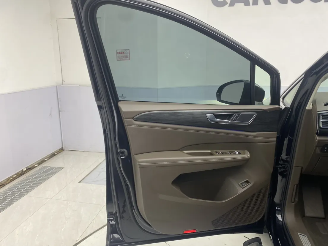 Volkswagen Viloran, 2024 16