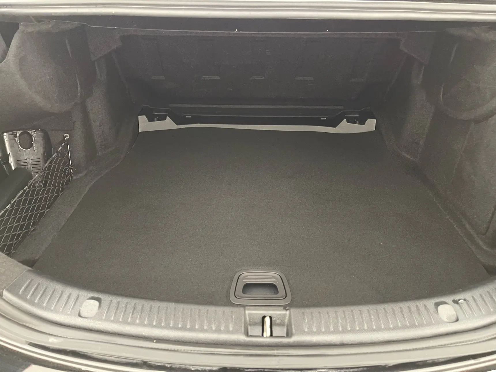 Mercedes-Benz E 300 L, 2022 10