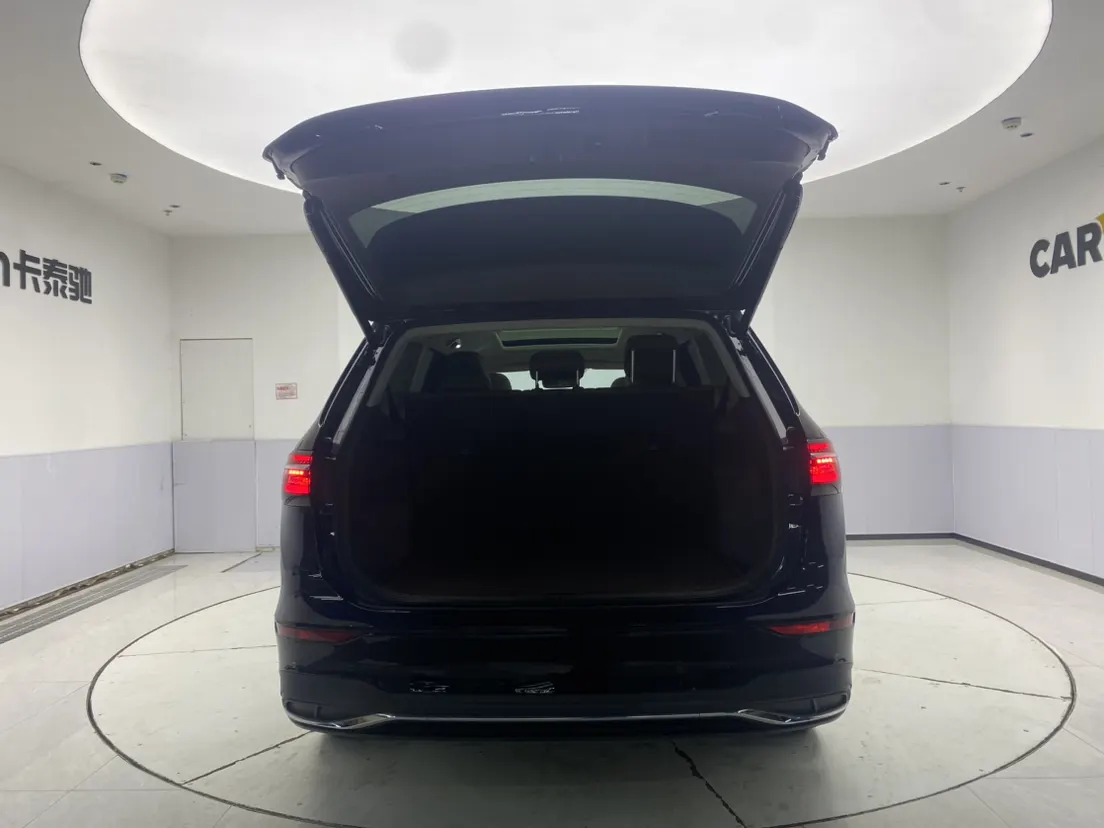 Volkswagen Viloran, 2024 29