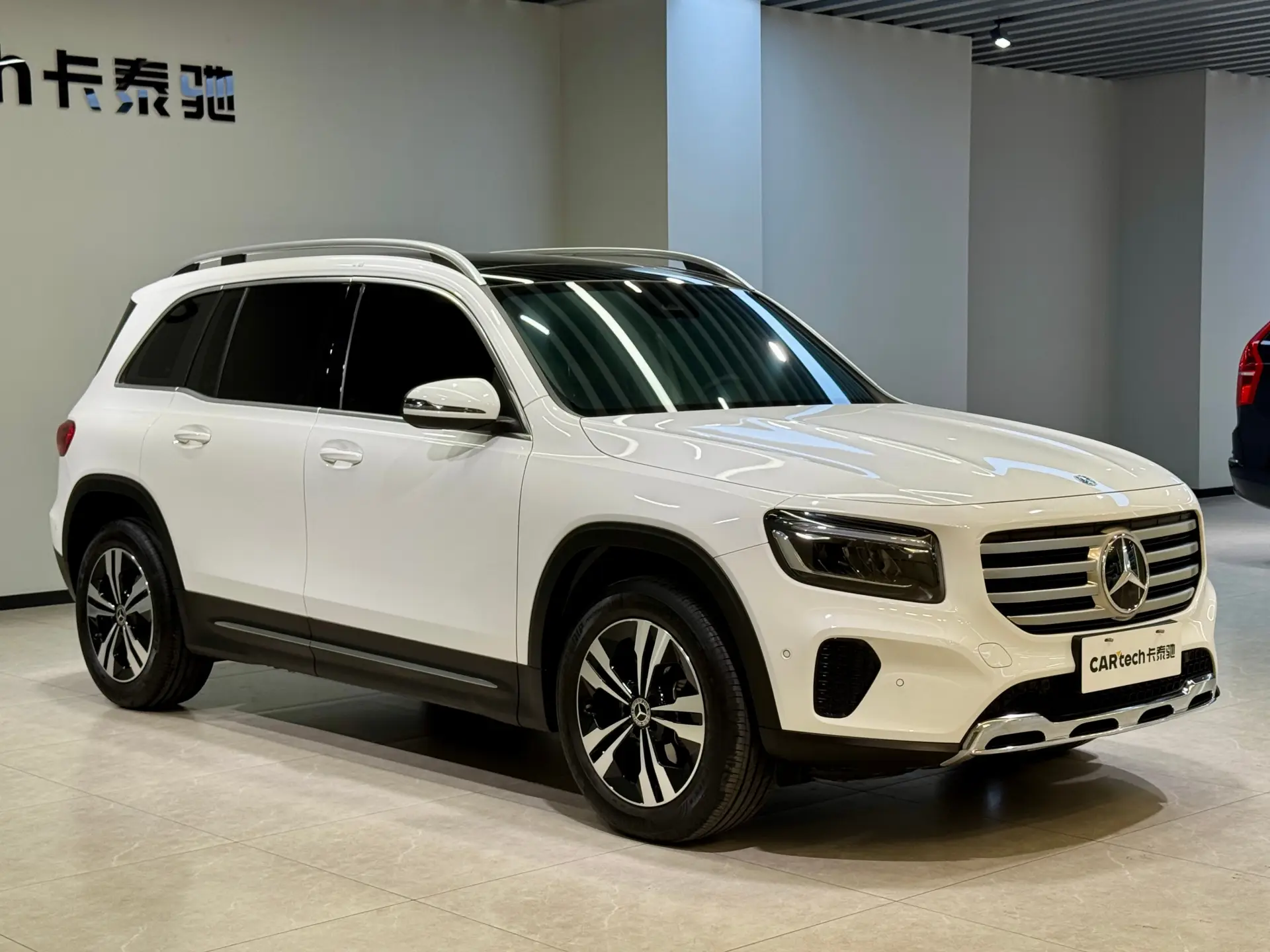 Mercedes-Benz GLB, 2025 3