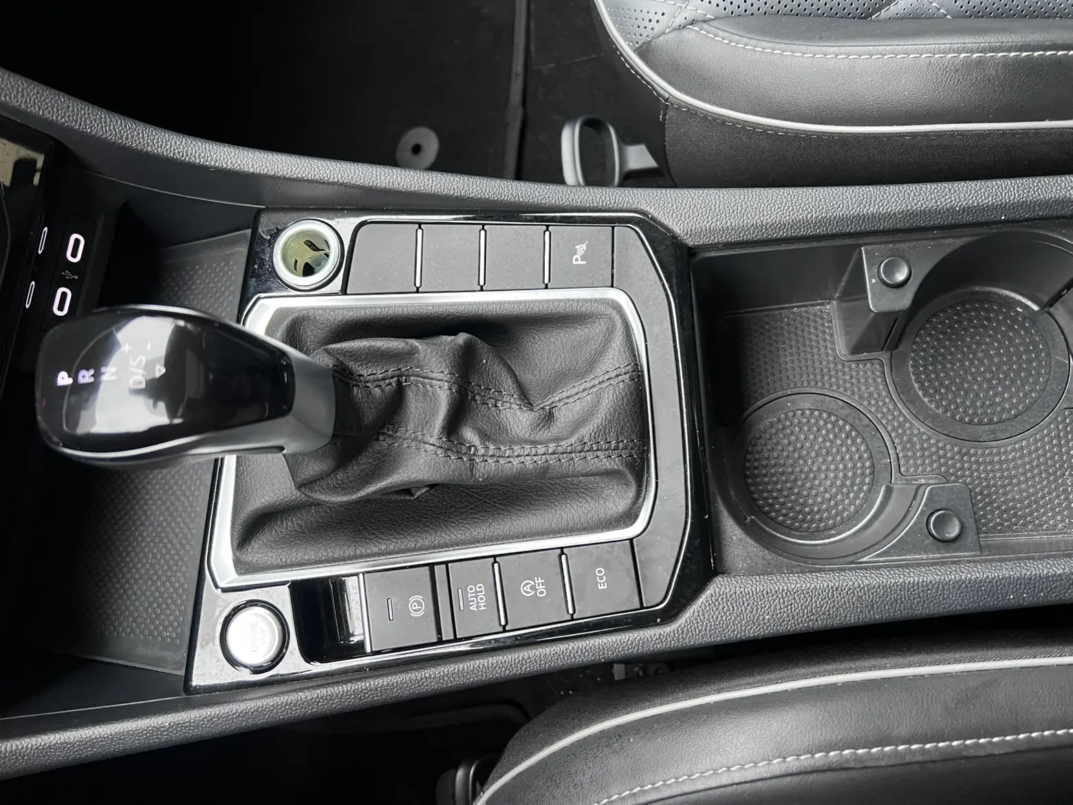 Volkswagen Sagitar, 2023 12