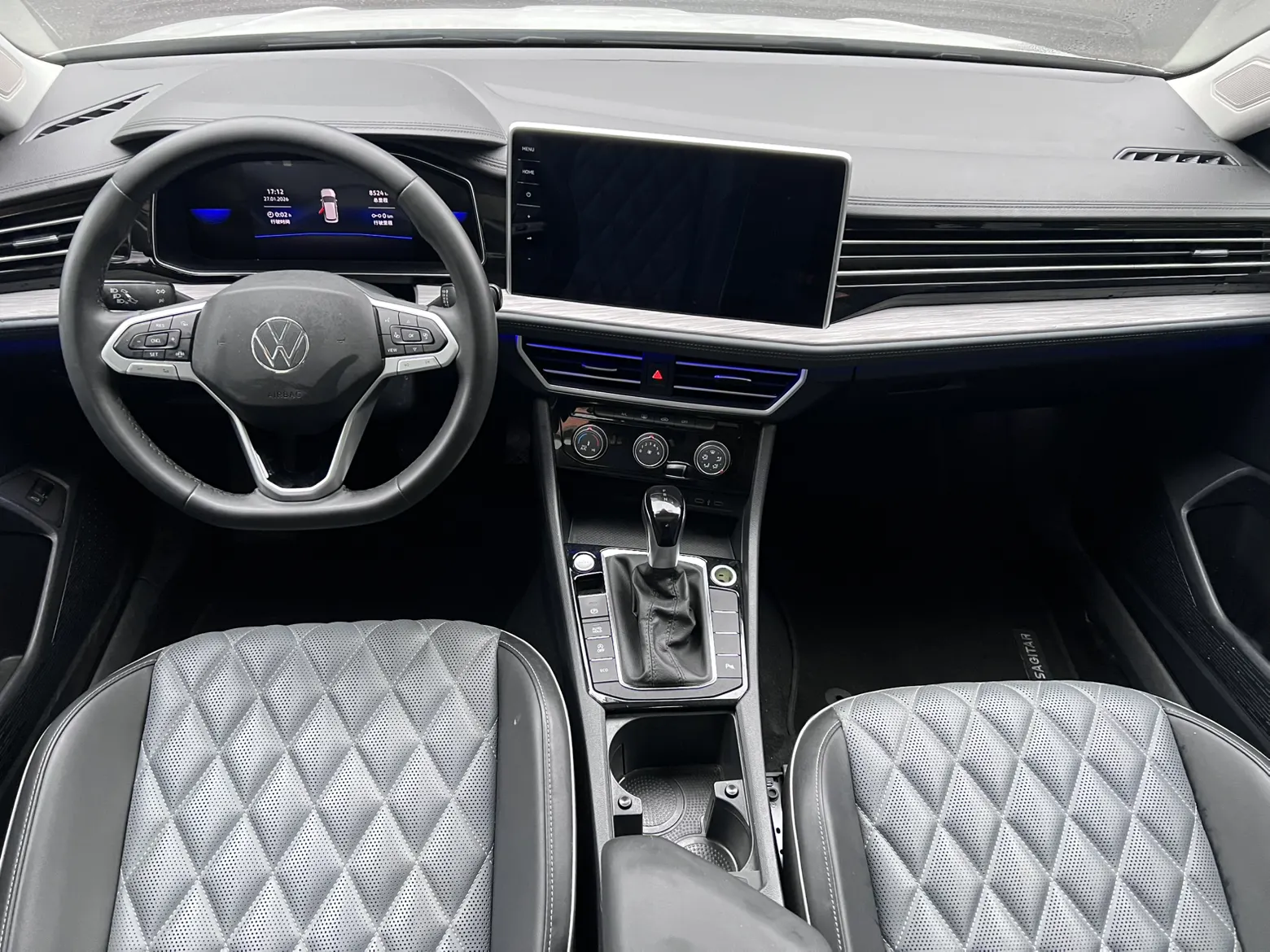 Volkswagen Sagitar, 2023 7