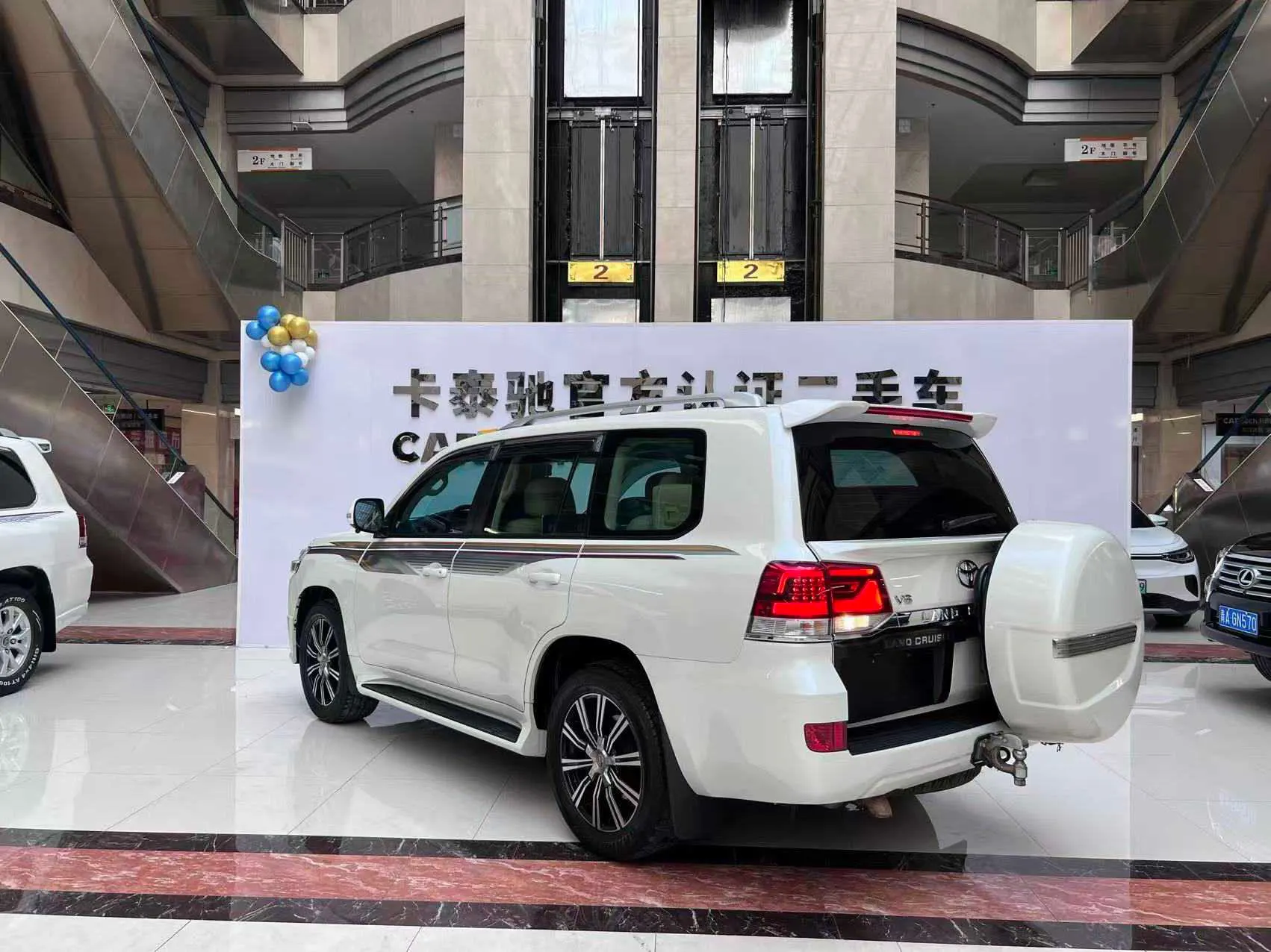 Toyota Land Cruiser, 2021 6