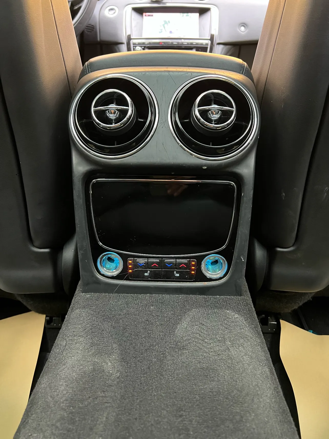 Jaguar XJ, 2013 36