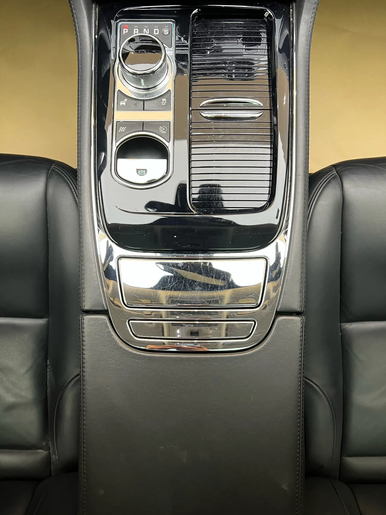 Jaguar XJ, 2013 22