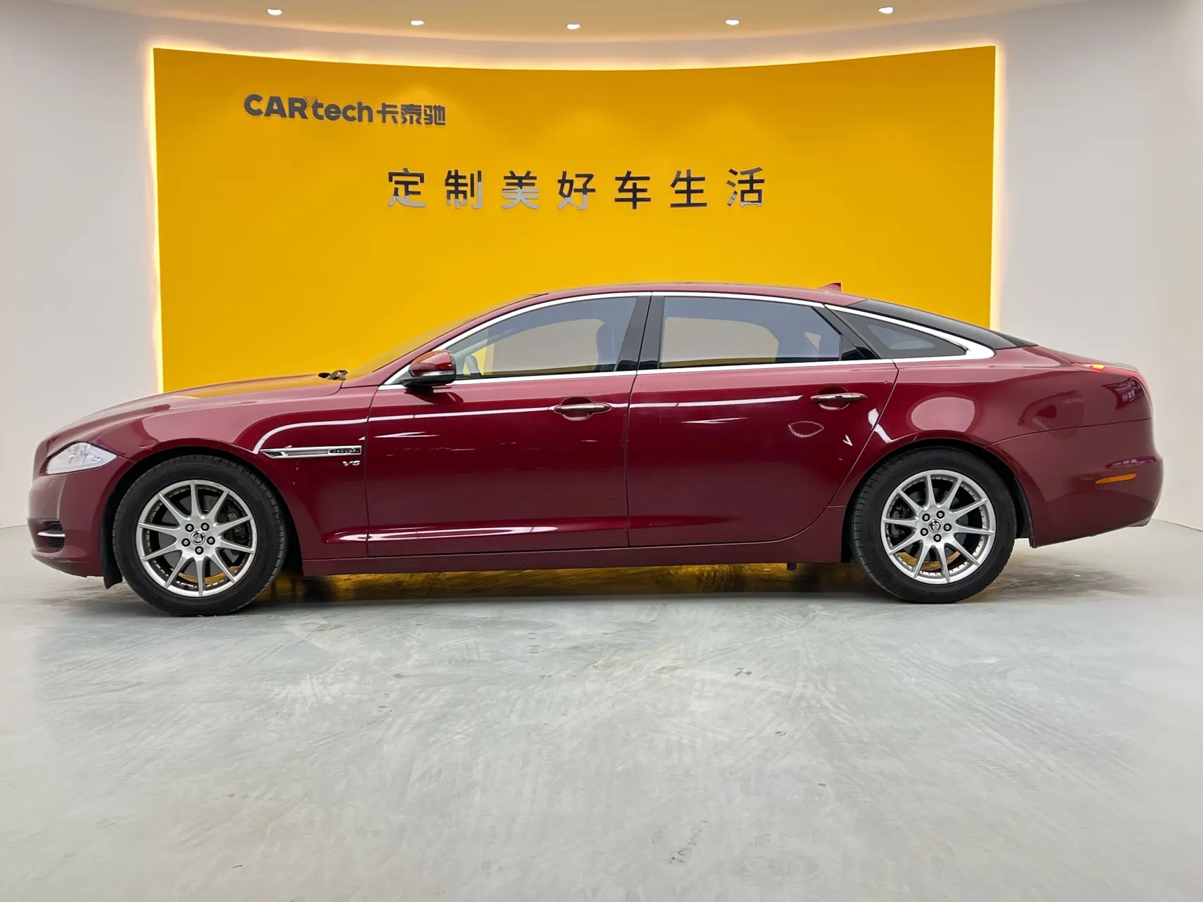 Jaguar XJ, 2013 7