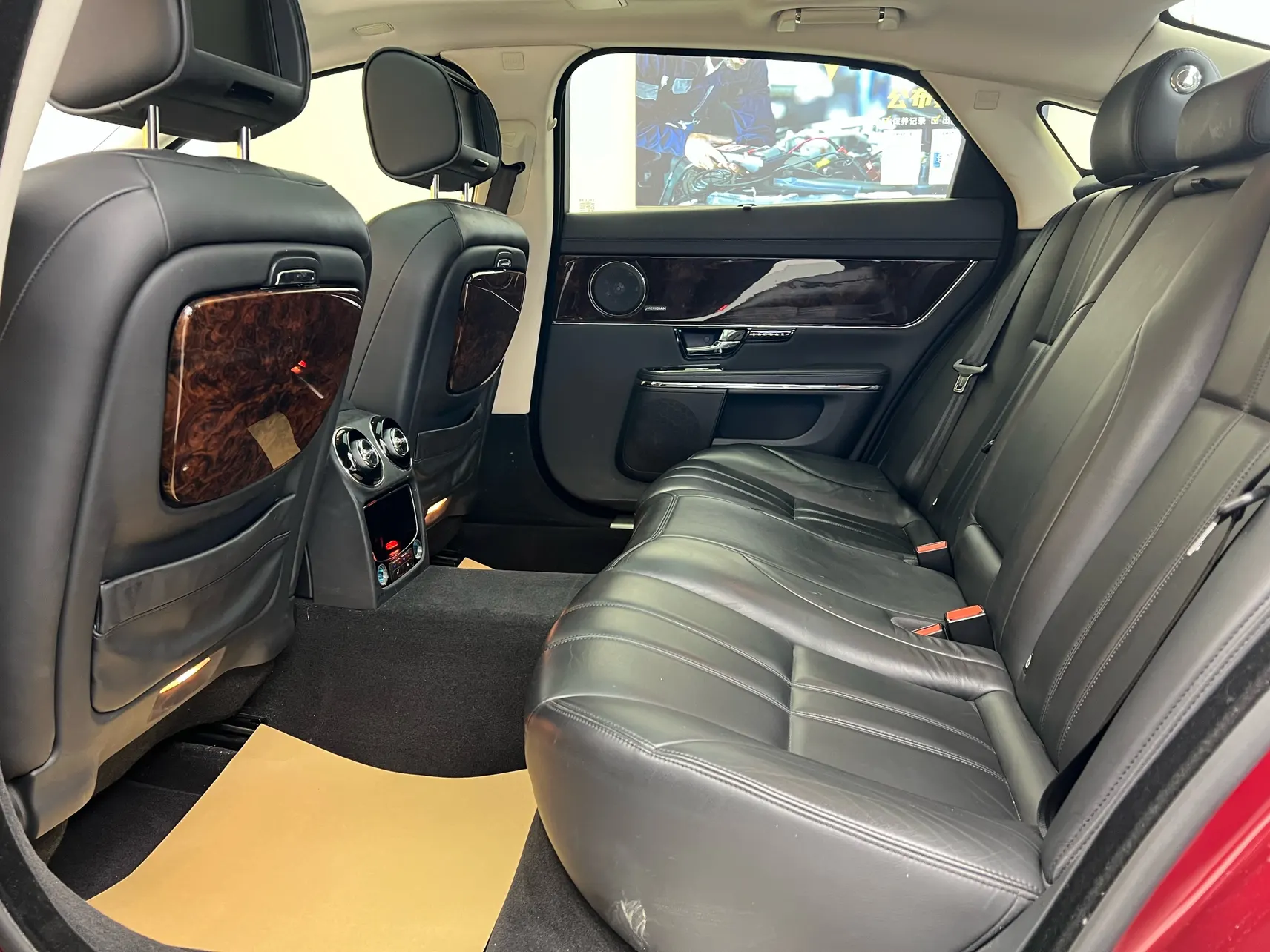 Jaguar XJ, 2013 21