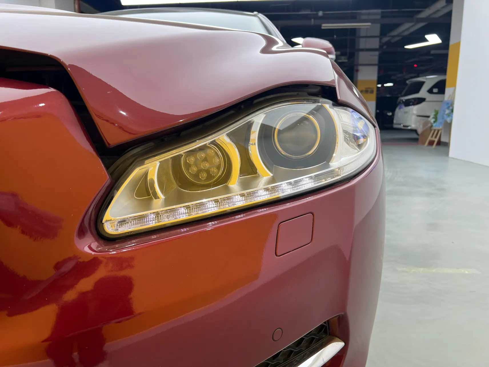 Jaguar XJ, 2013 8