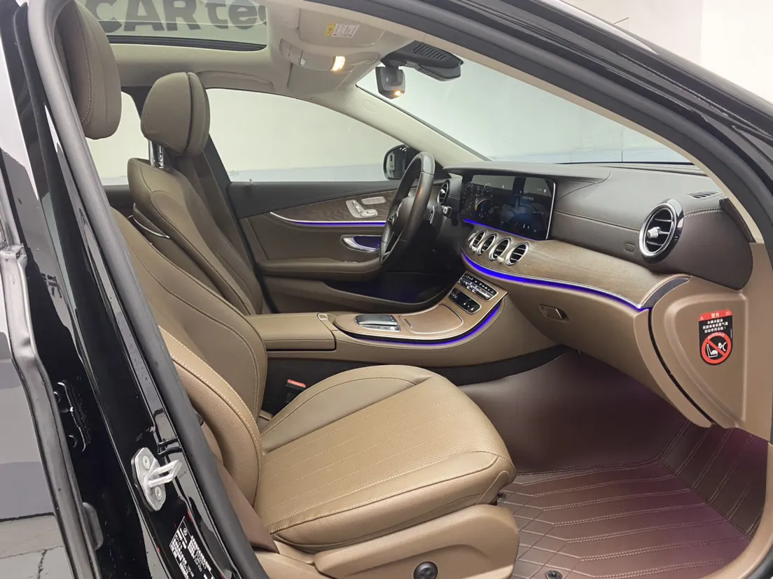 Mercedes-Benz E 300 L, 2023 19