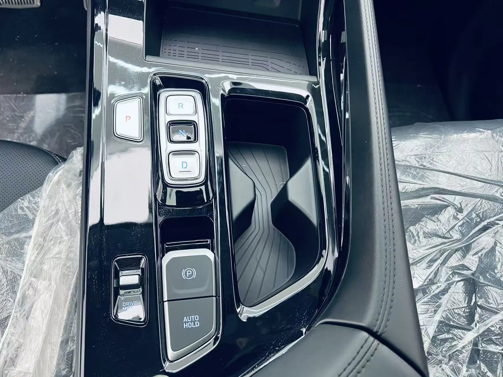 Hyundai Custo, 2025 14