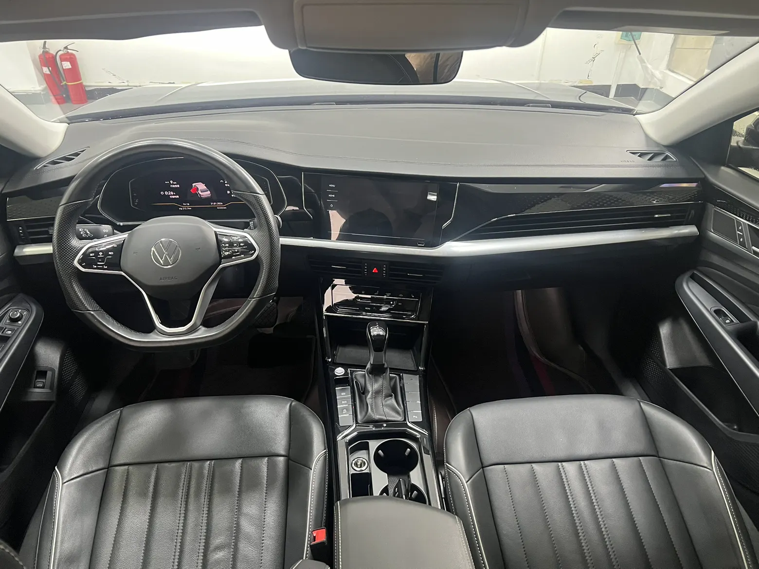 Volkswagen Passat, 2023 8