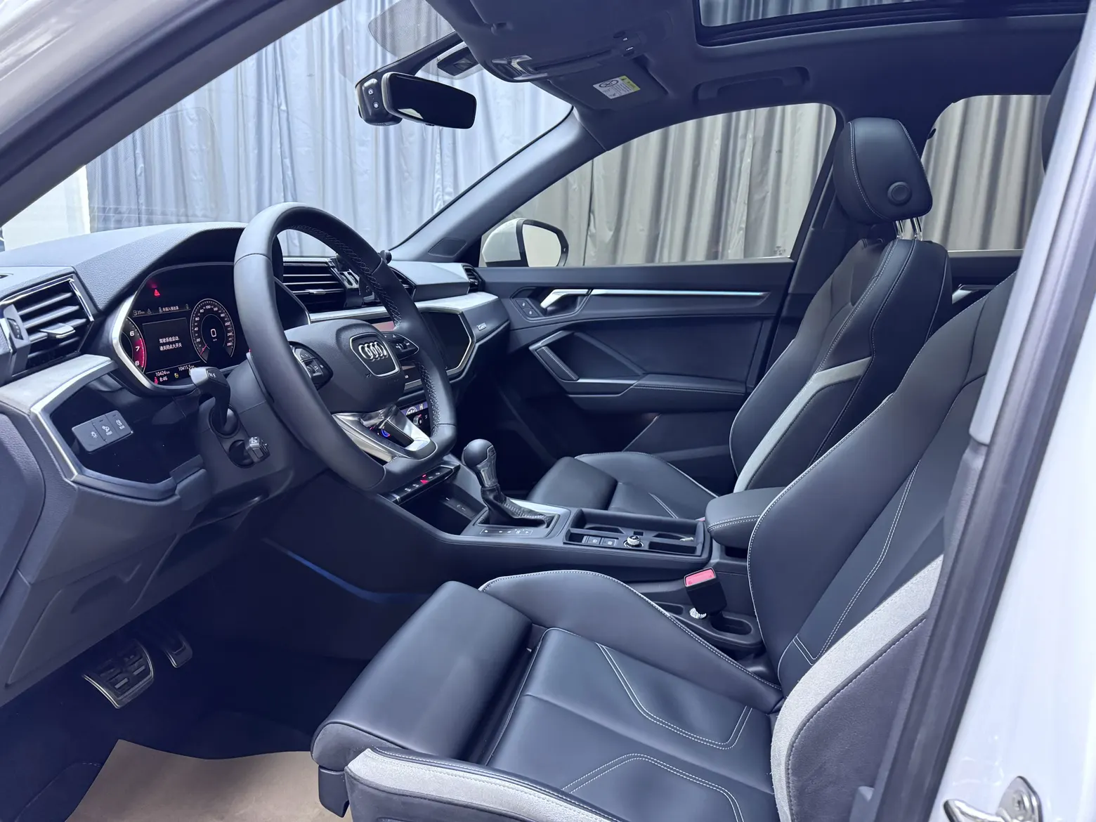 Audi Q3 35 TFSI, 2024 10