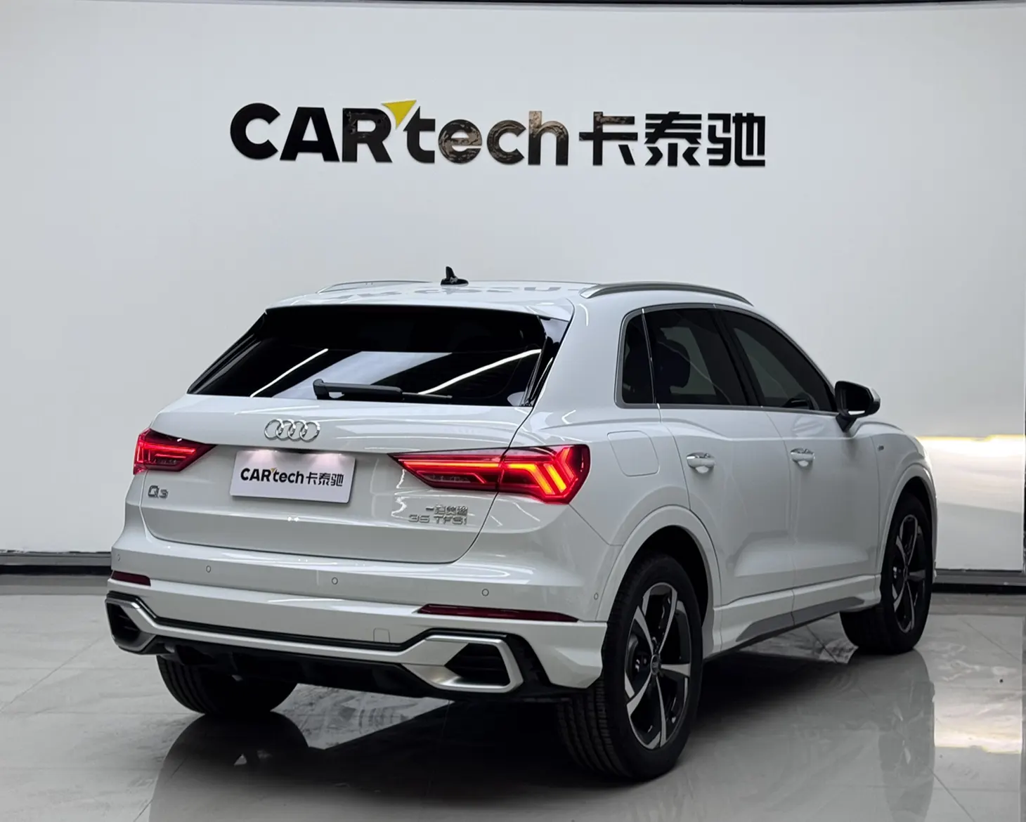 Audi Q3 35 TFSI, 2024 3