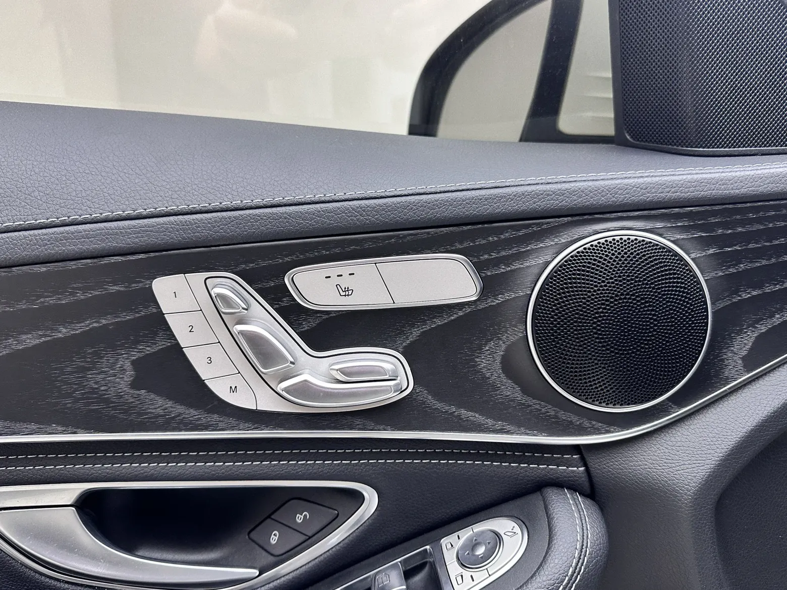 Mercedes-Benz C 260 L, 2020 11