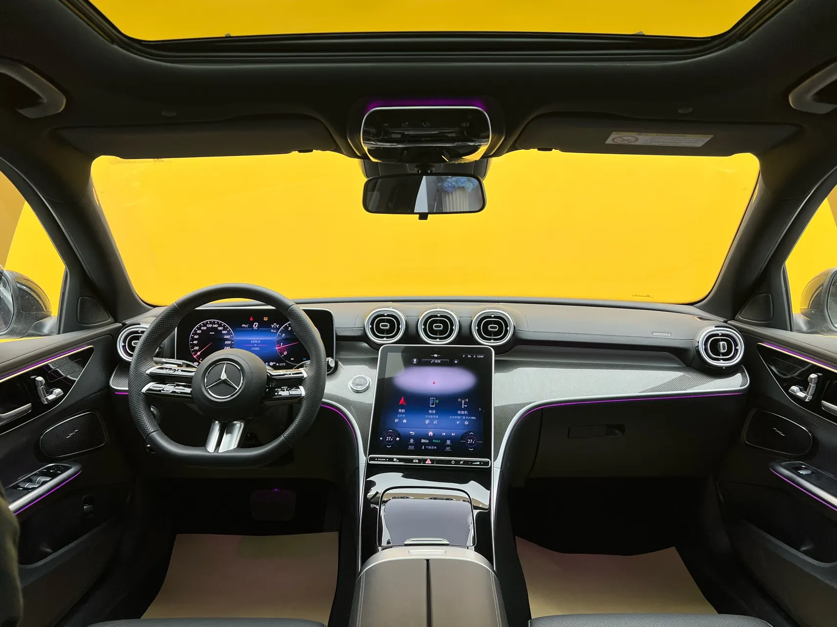 Mercedes-Benz C 260 L, 2024 39