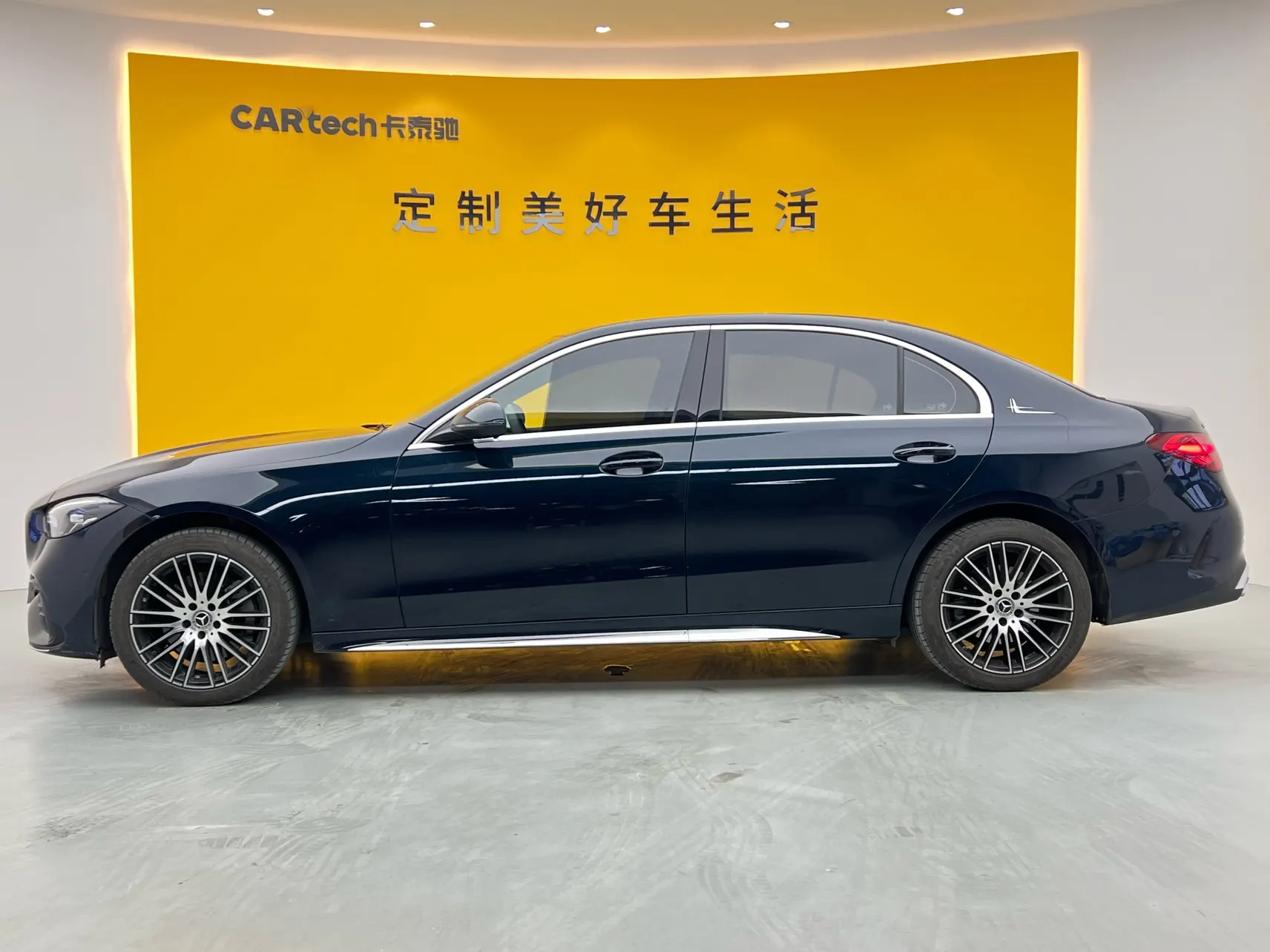 Mercedes-Benz C 260 L, 2024 8