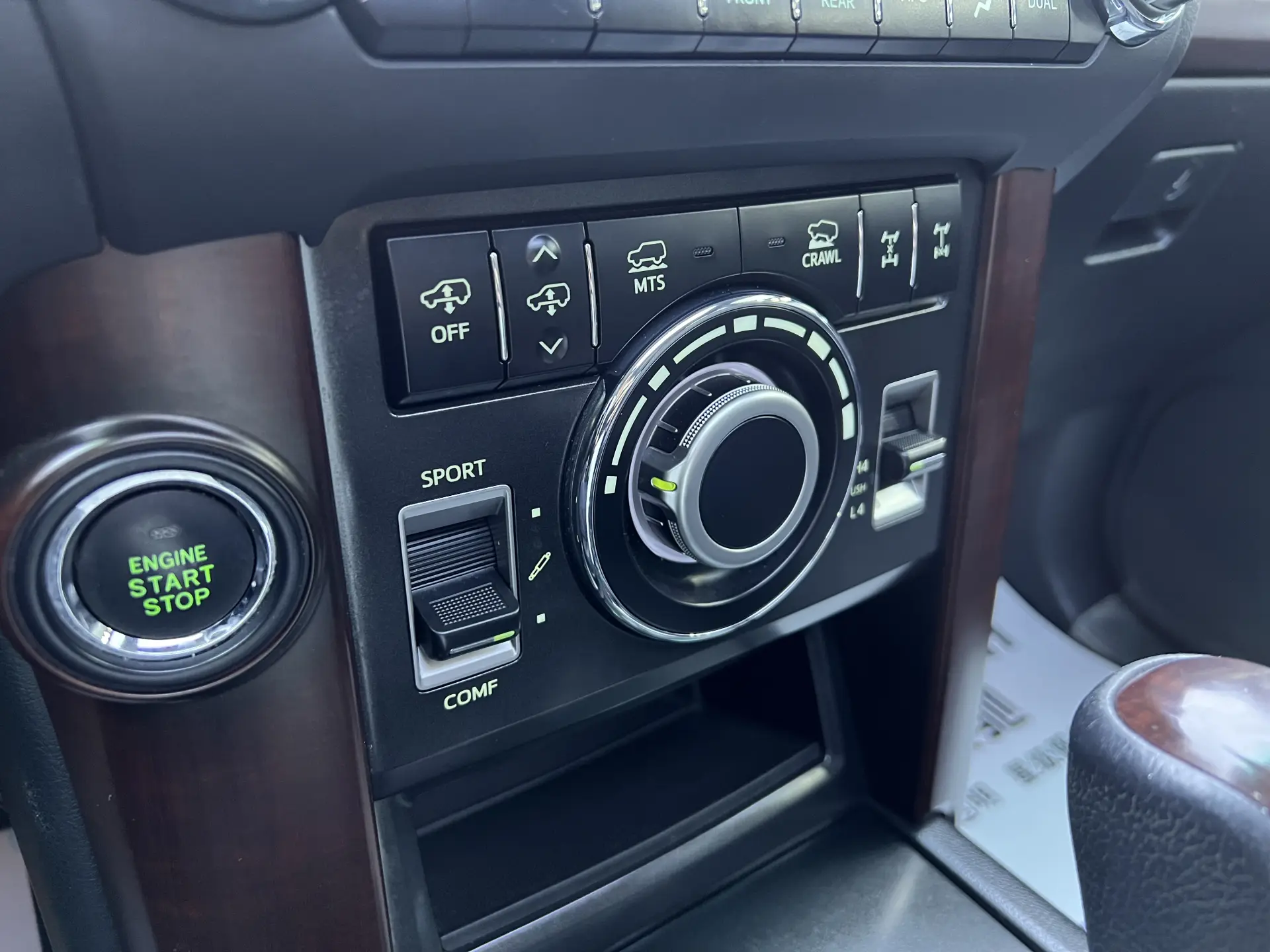 Toyota Prado, 2015 18