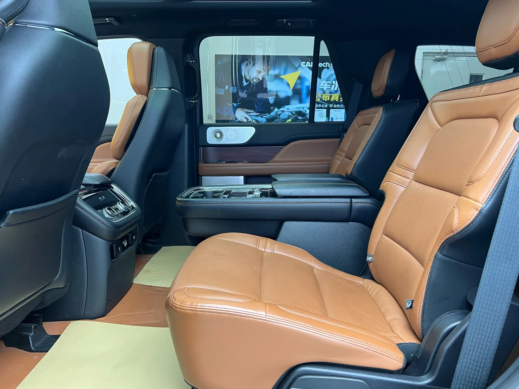 Lincoln Navigator, 2021 20