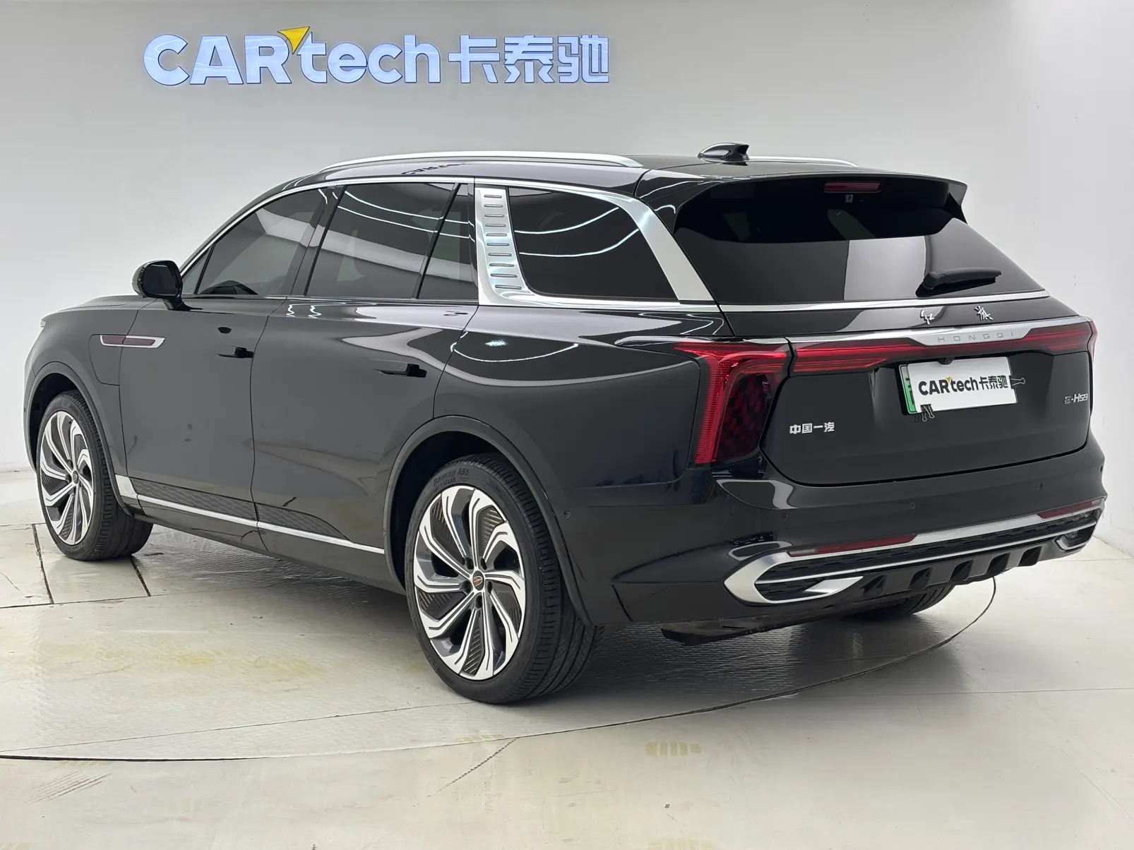Hongqi E-HS9, 2023 6