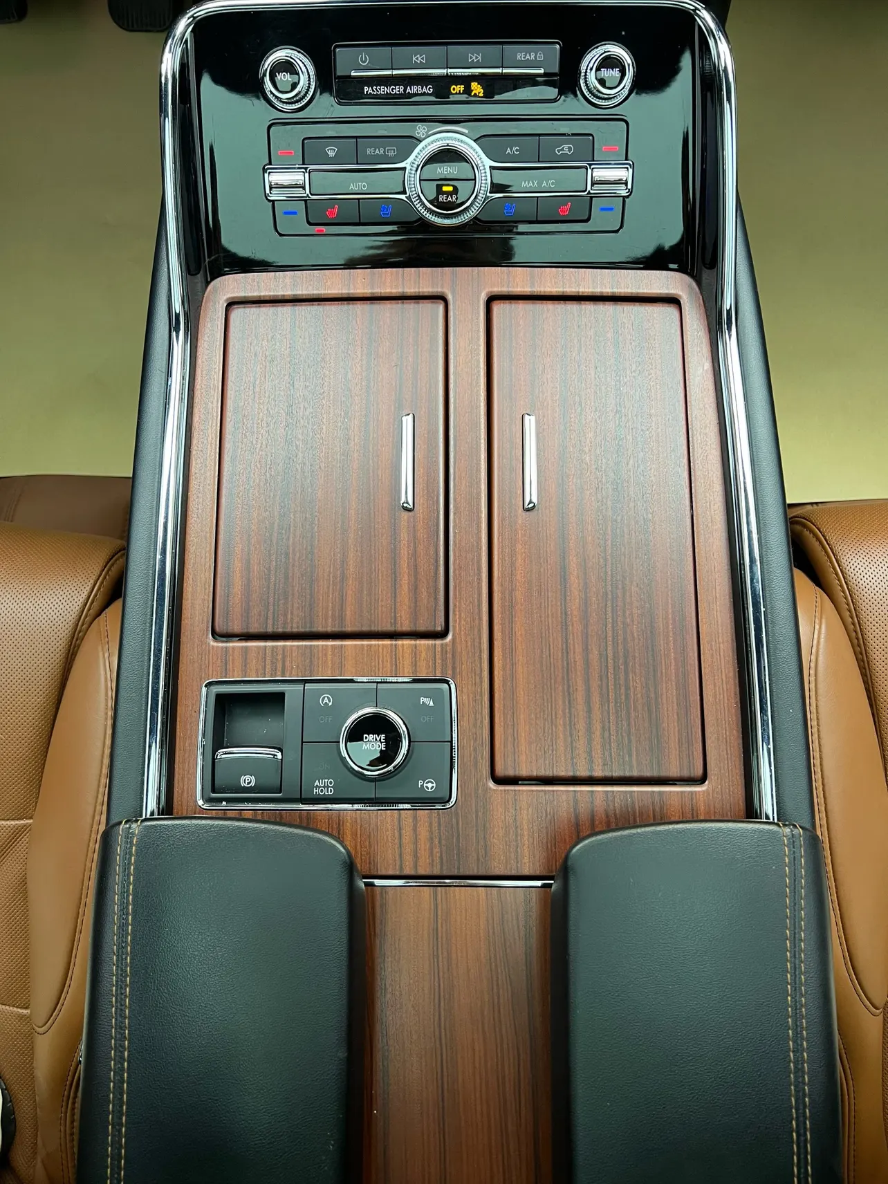 Lincoln Navigator, 2021 21