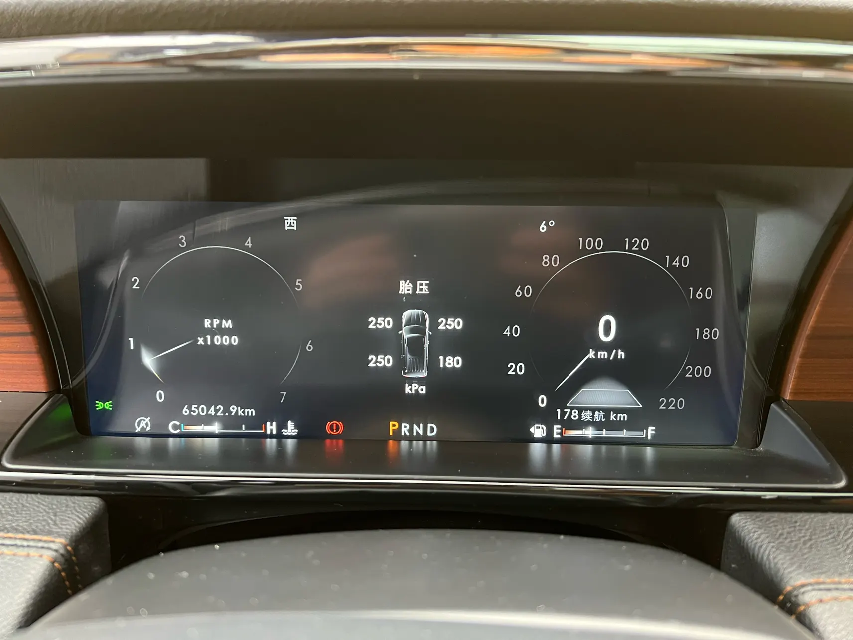 Lincoln Navigator, 2021 16