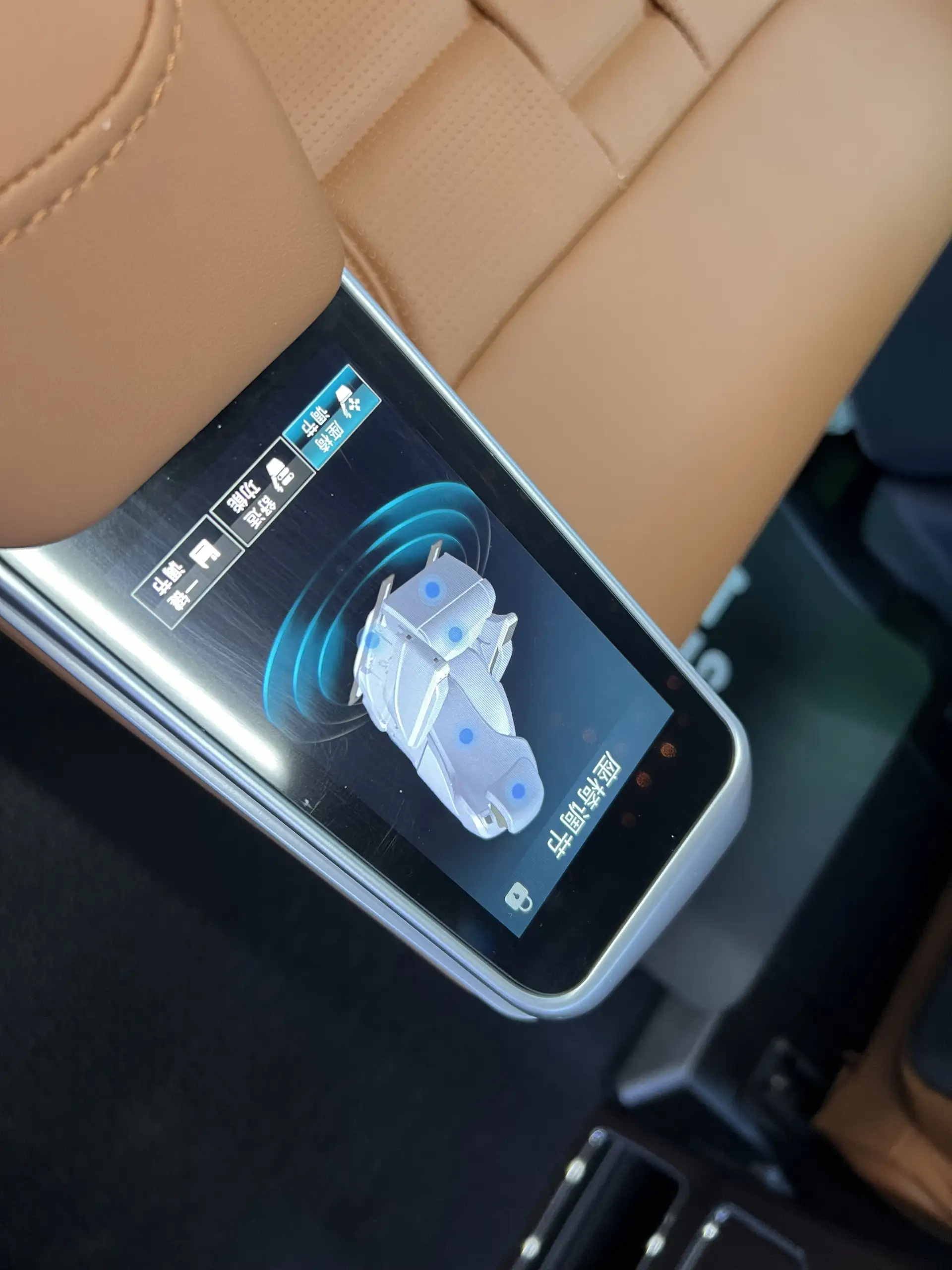 Toyota Granvia, 2025 37