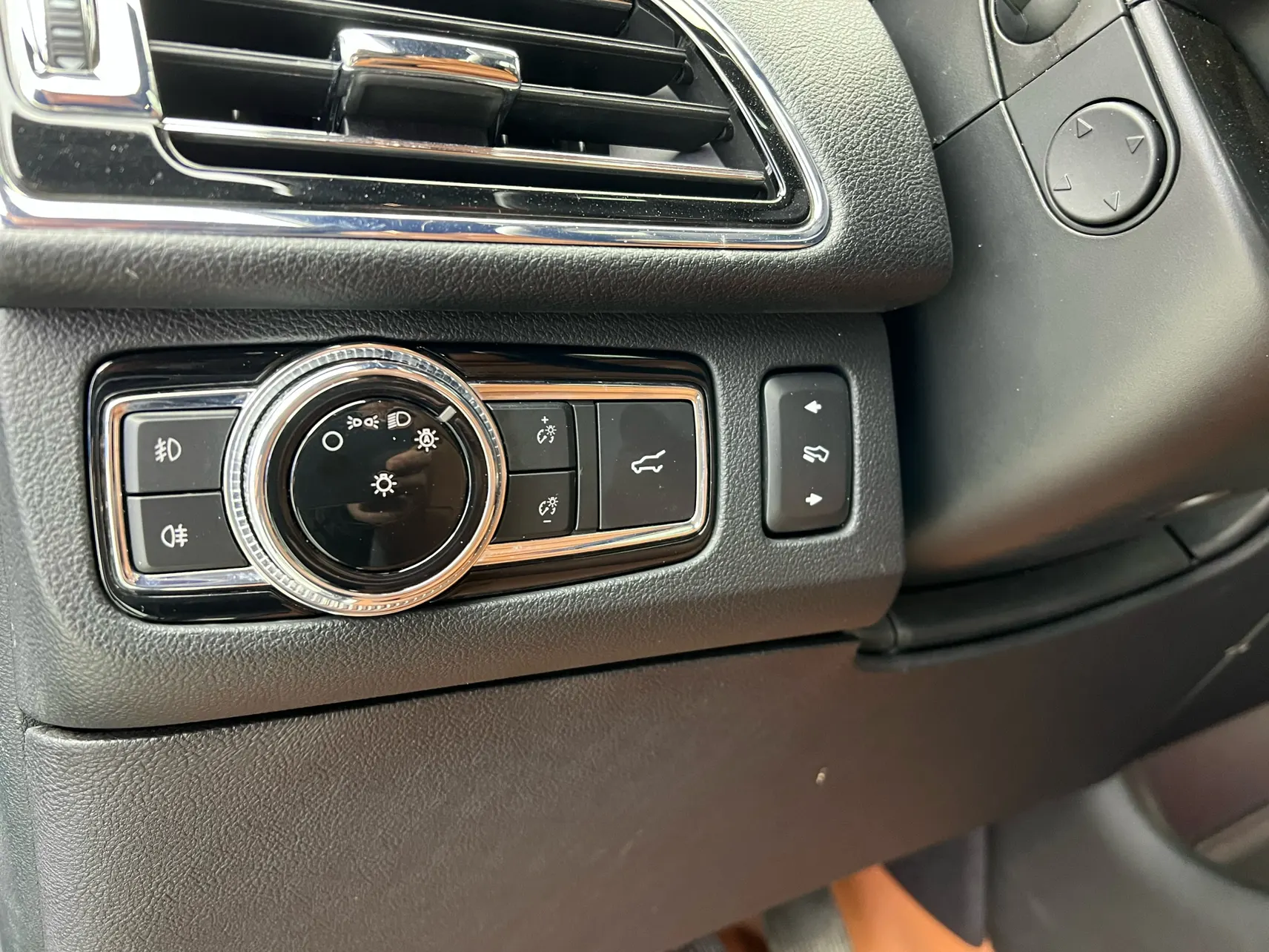 Lincoln Navigator, 2021 31