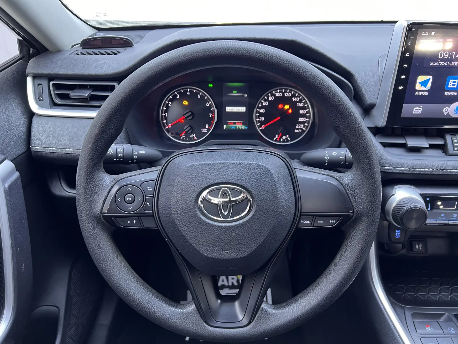 Toyota Wildlander, 2023 15